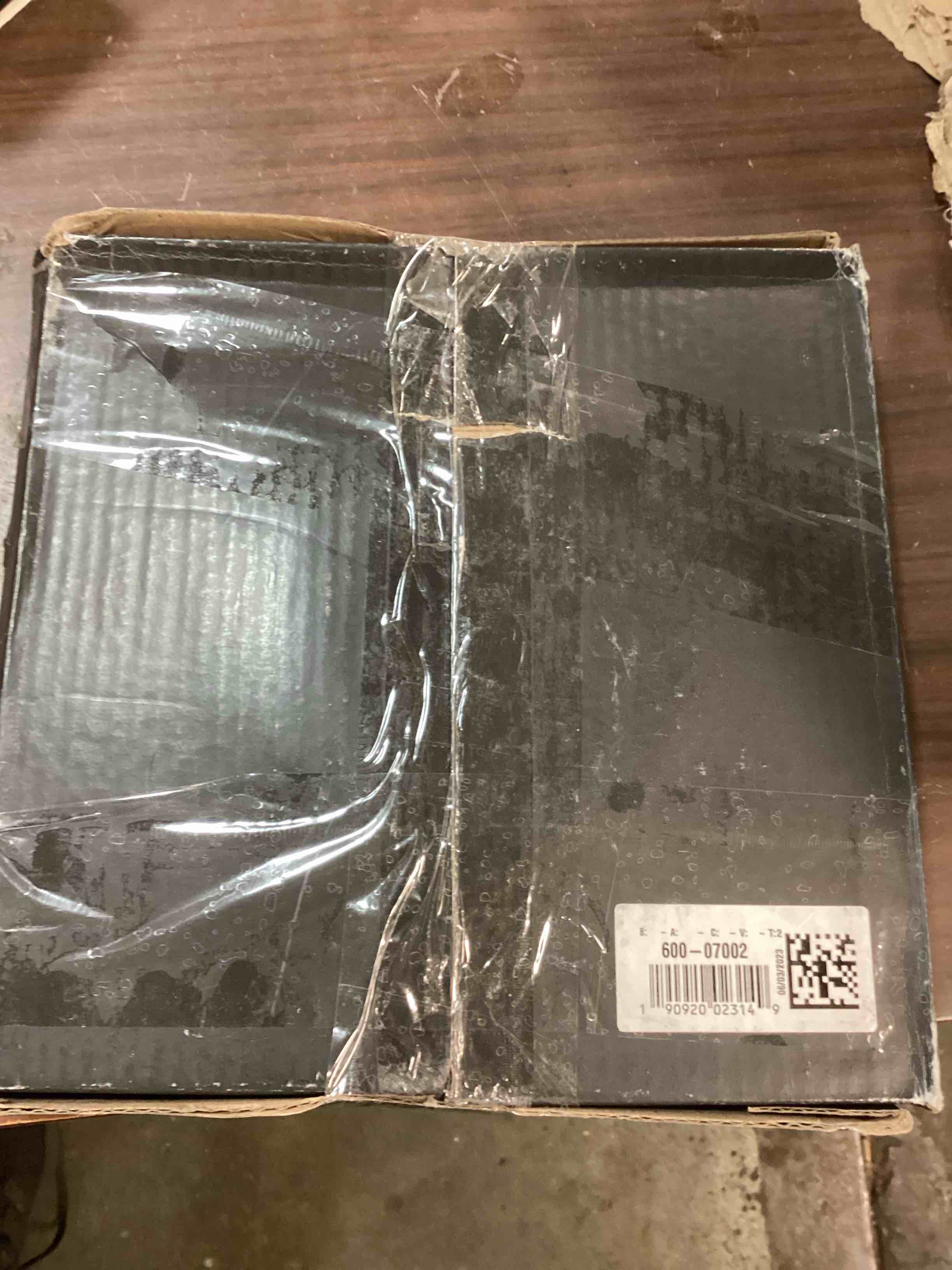 https://s3.amazonaws.com/lotting-images-prod/bidfta/YEL6278323_1714475810738.jpeg