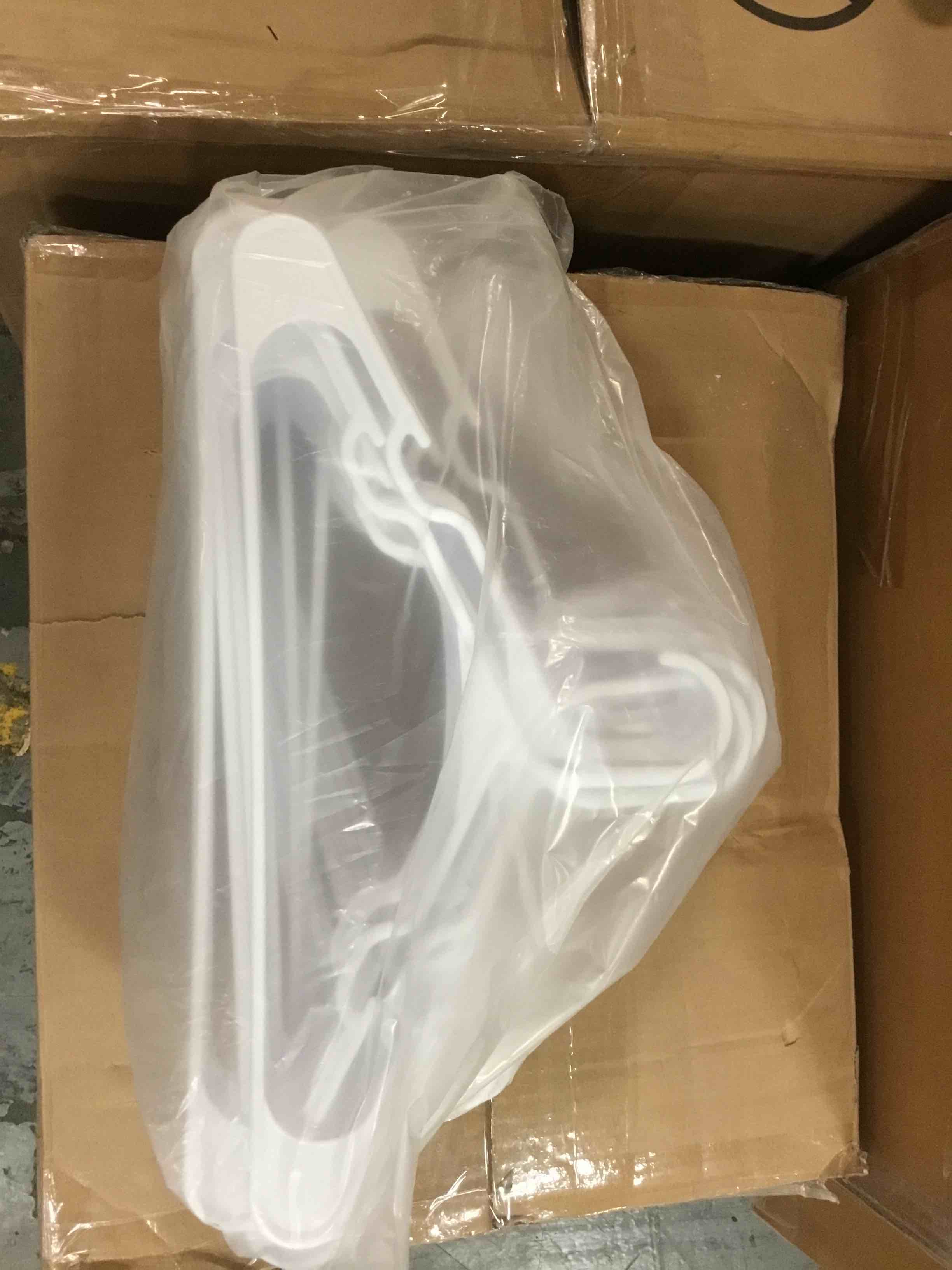 https://s3.amazonaws.com/lotting-images-prod/bidfta/YEL6279706_1717700711735.jpeg