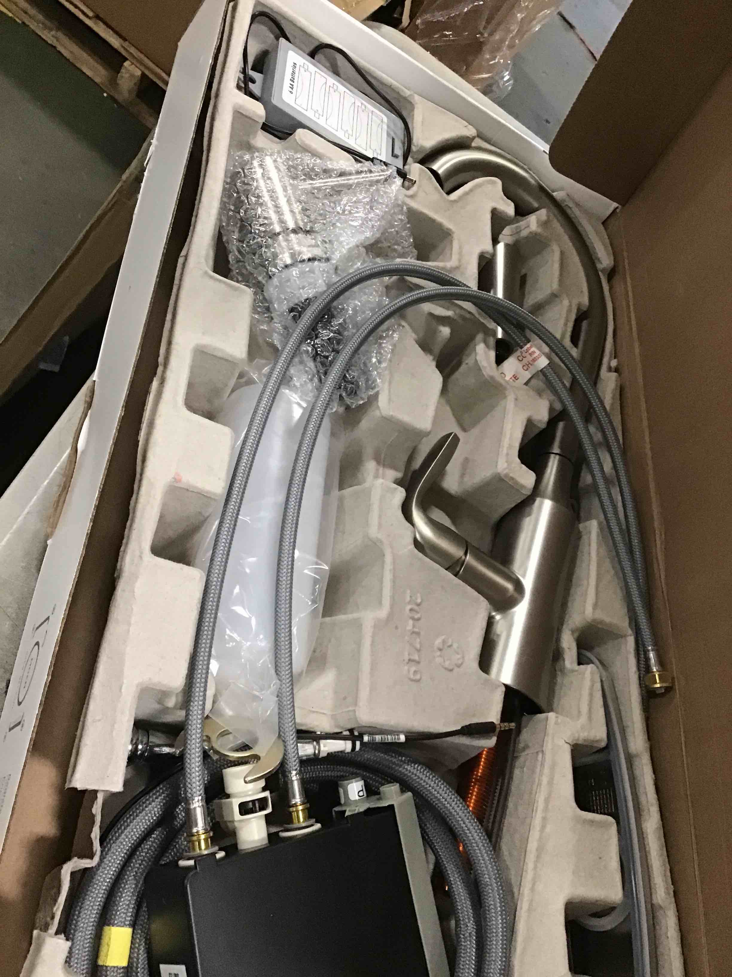 https://s3.amazonaws.com/lotting-images-prod/bidfta/YEL6281136_1713962192019.jpeg