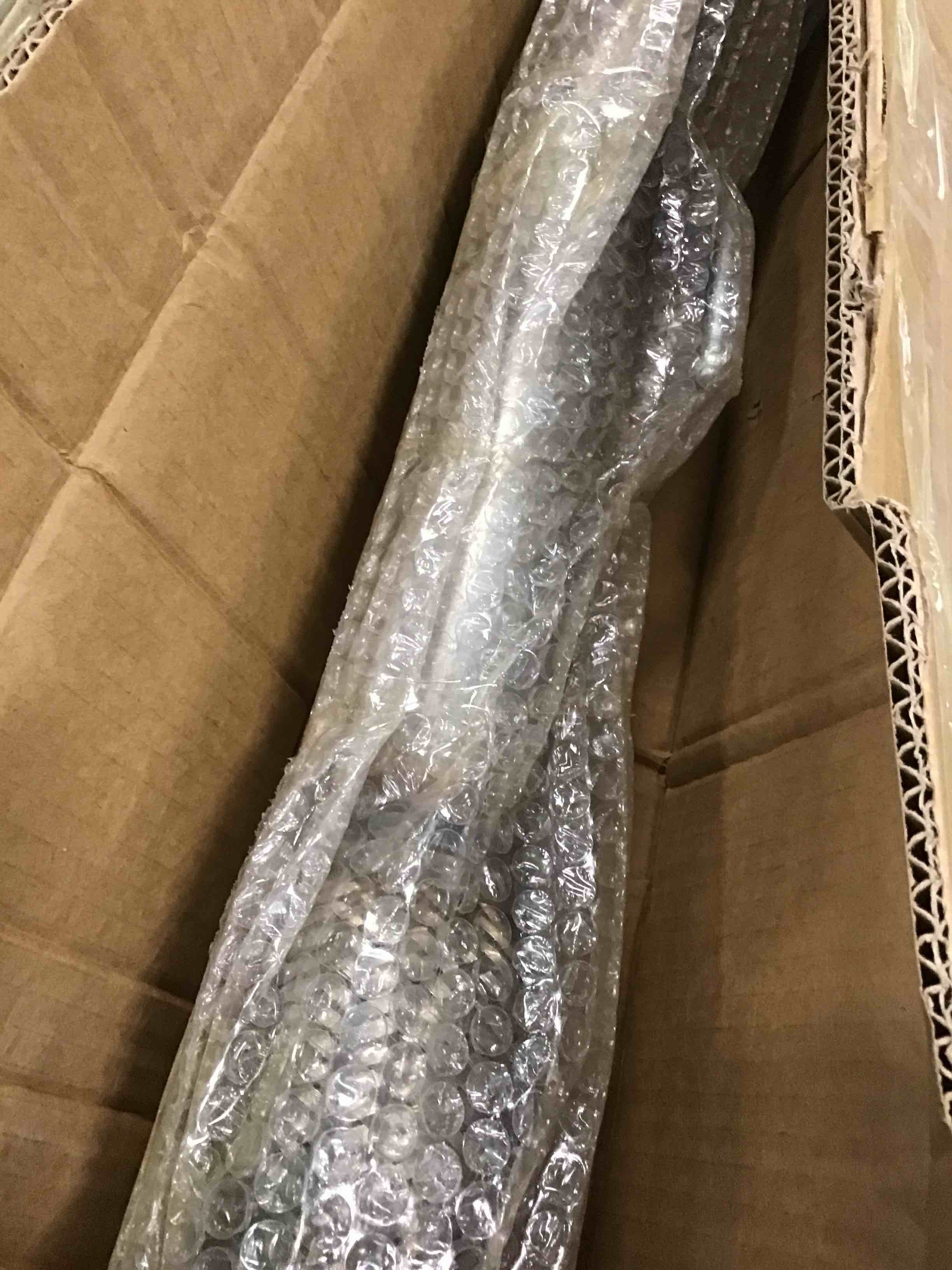 https://s3.amazonaws.com/lotting-images-prod/bidfta/YEL6281301_1713975623612.jpeg