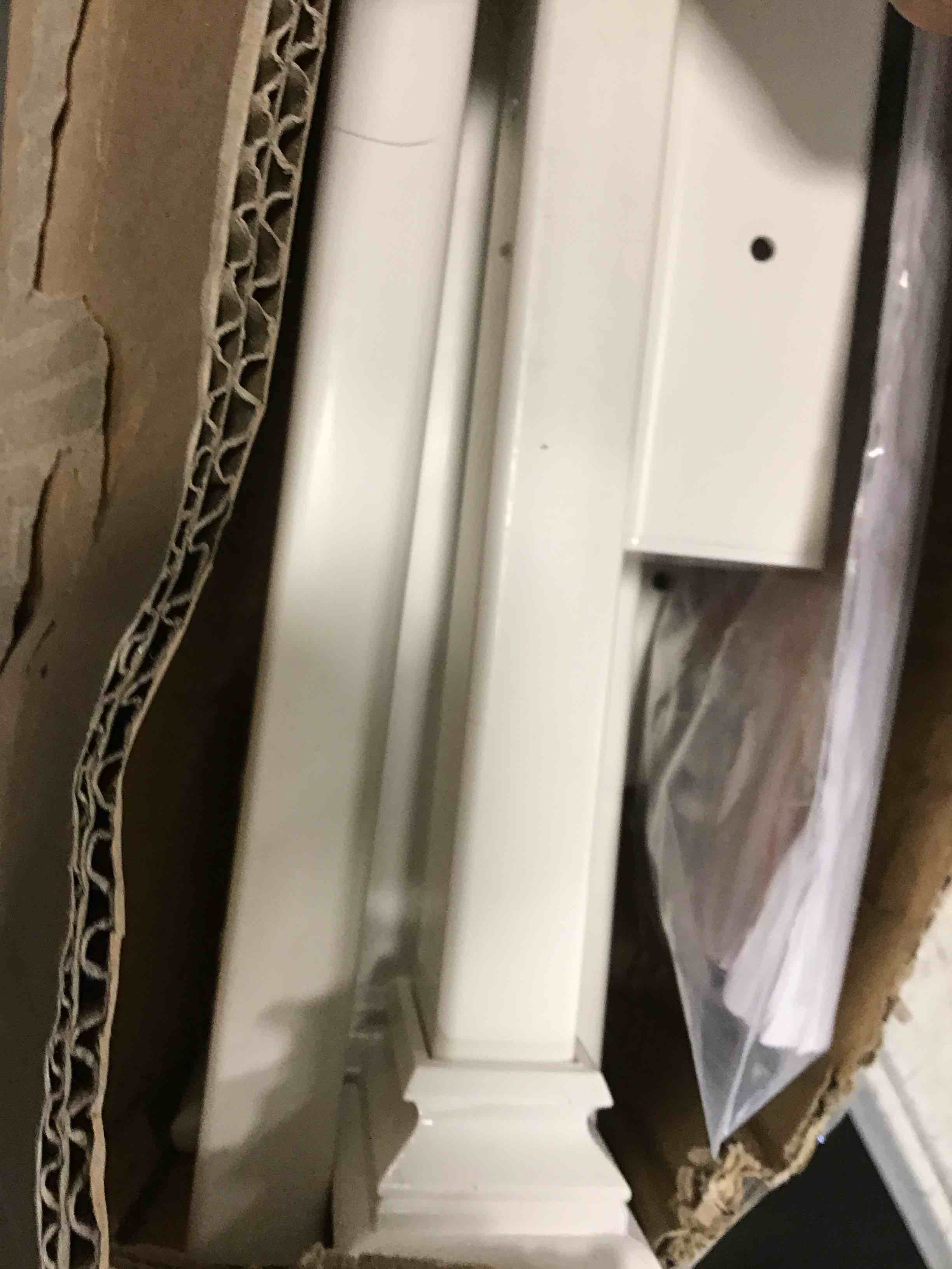 https://s3.amazonaws.com/lotting-images-prod/bidfta/YEL6281670_1714066142139.jpeg