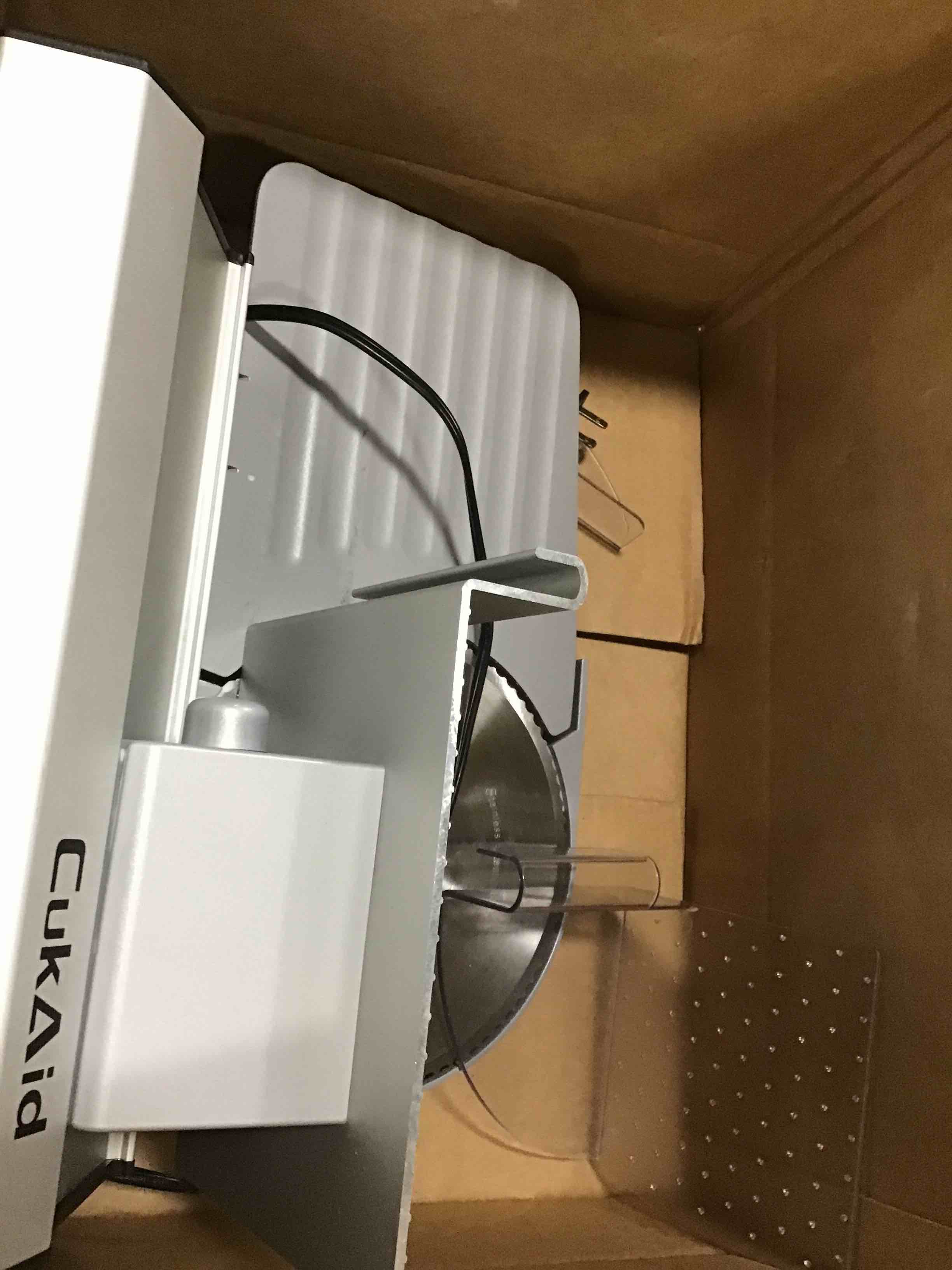 https://s3.amazonaws.com/lotting-images-prod/bidfta/YEL6281859_1714141268901.jpeg