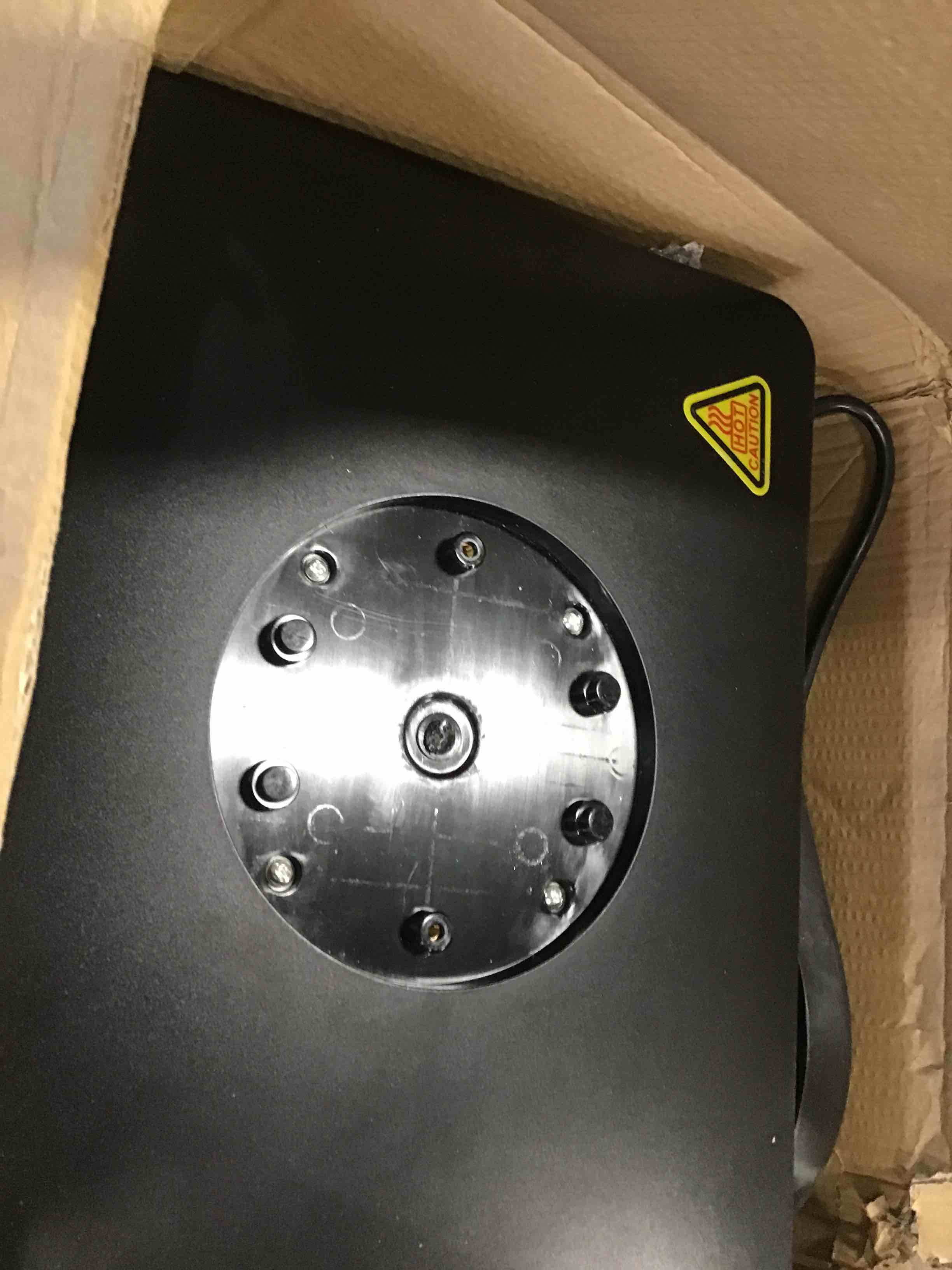 https://s3.amazonaws.com/lotting-images-prod/bidfta/YEL6281930_1714147644851.jpeg