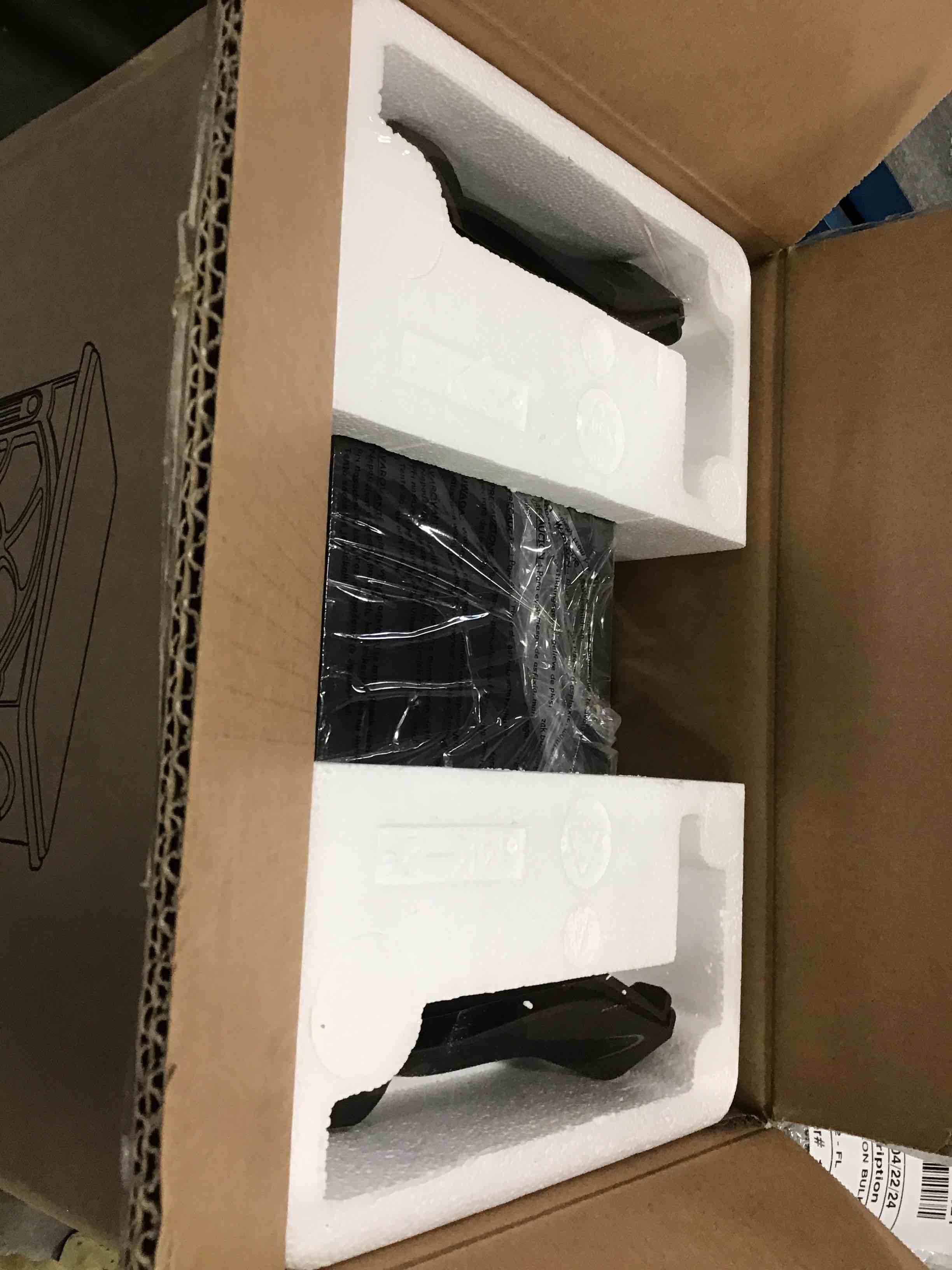 https://s3.amazonaws.com/lotting-images-prod/bidfta/YEL6282084_1714160701261.jpeg