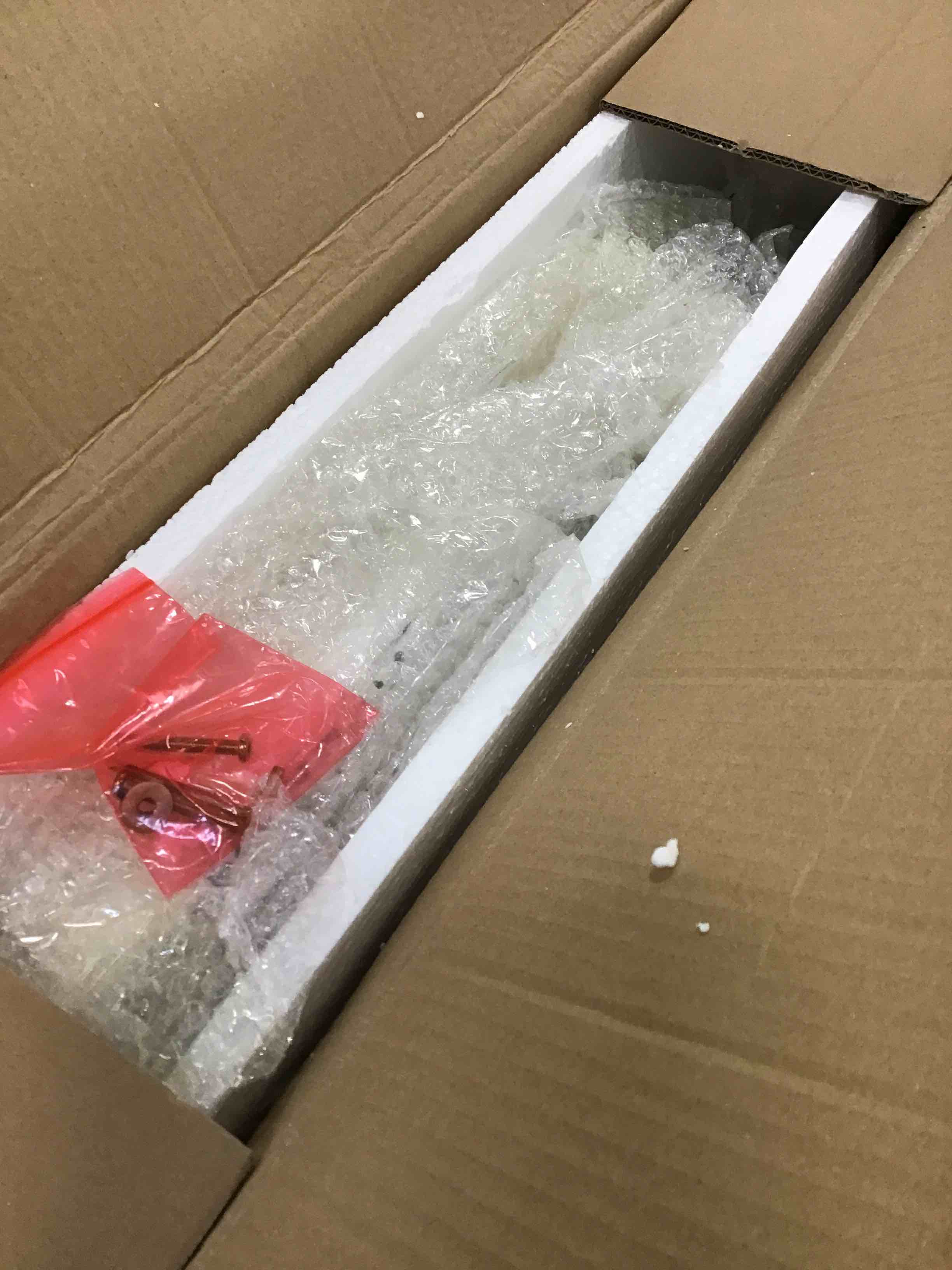 https://s3.amazonaws.com/lotting-images-prod/bidfta/YEL6282806_1714220190265.jpeg