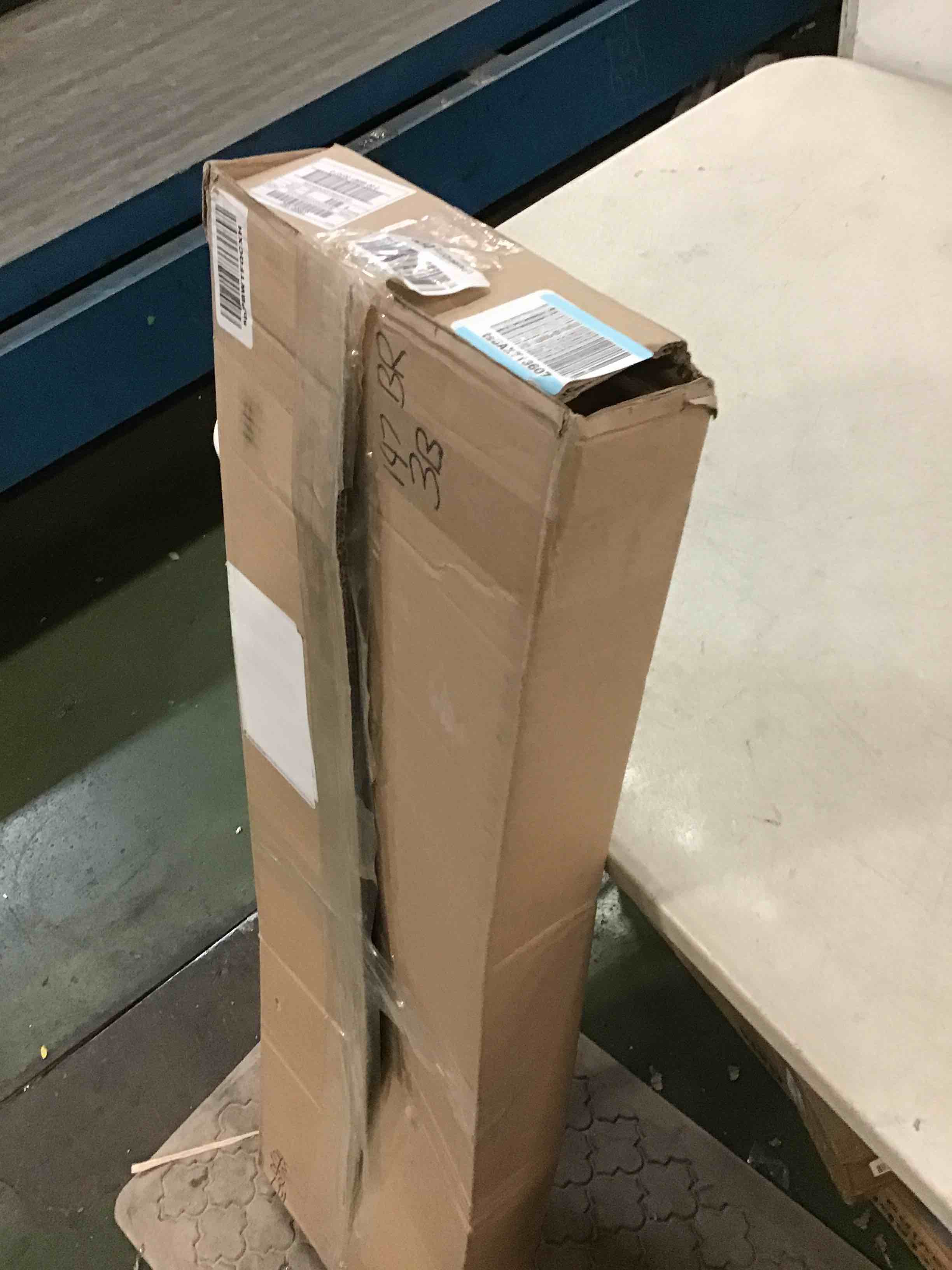 https://s3.amazonaws.com/lotting-images-prod/bidfta/YEL6283260_1714479910984.jpeg
