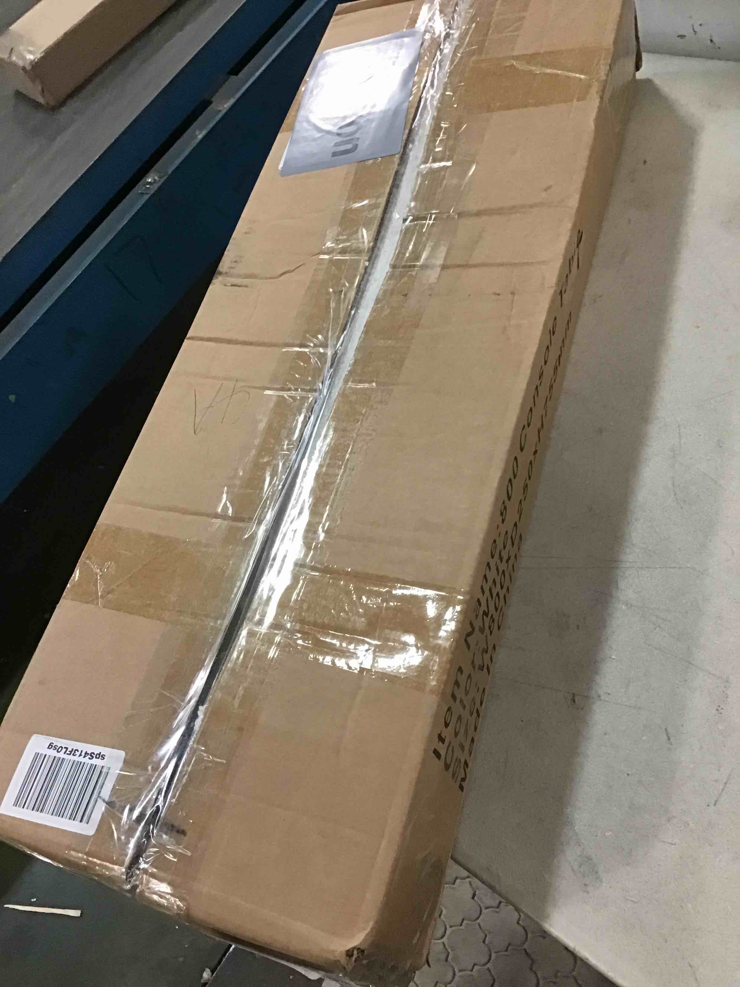 https://s3.amazonaws.com/lotting-images-prod/bidfta/YEL6283275_1714481398478.jpeg