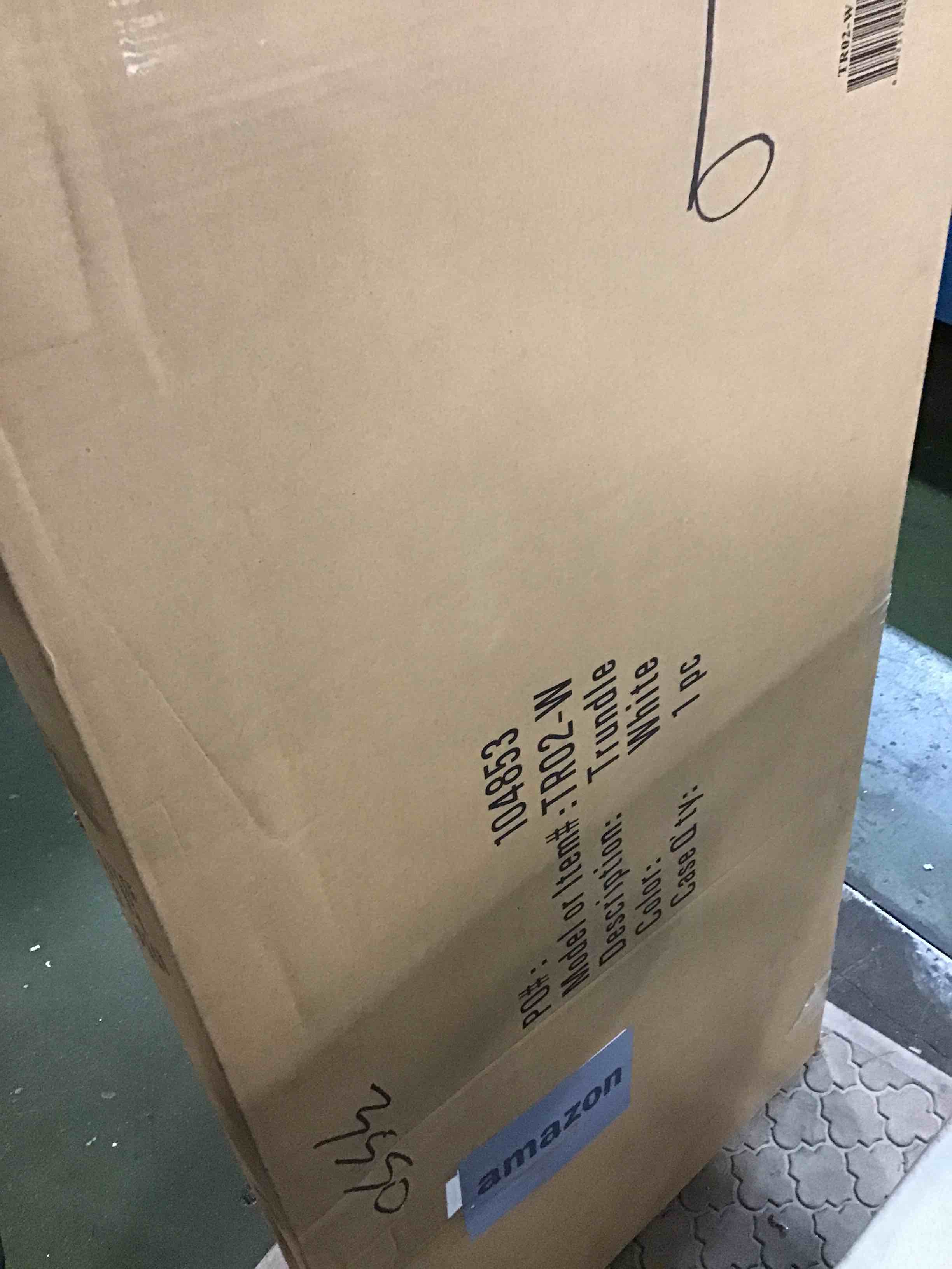 https://s3.amazonaws.com/lotting-images-prod/bidfta/YEL6283297_1714483196865.jpeg