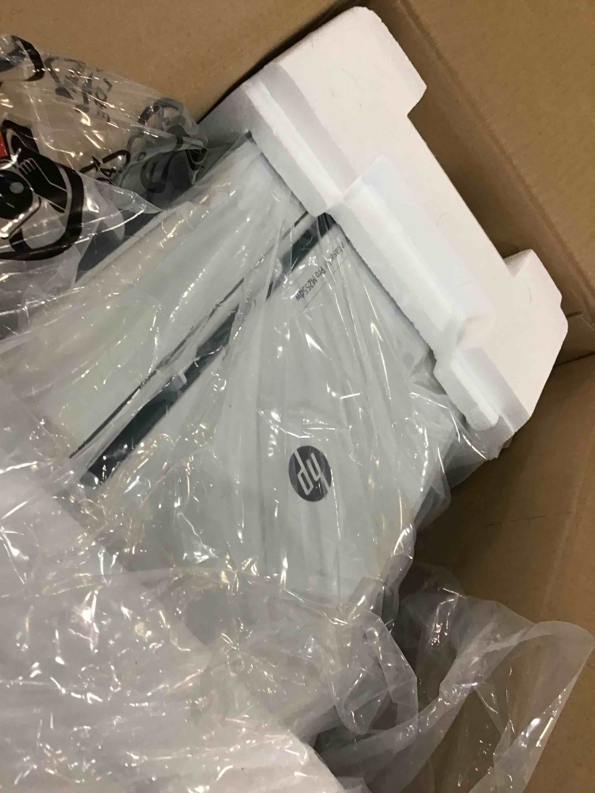 https://s3.amazonaws.com/lotting-images-prod/bidfta/YEL6284014_1712173223503.jpeg