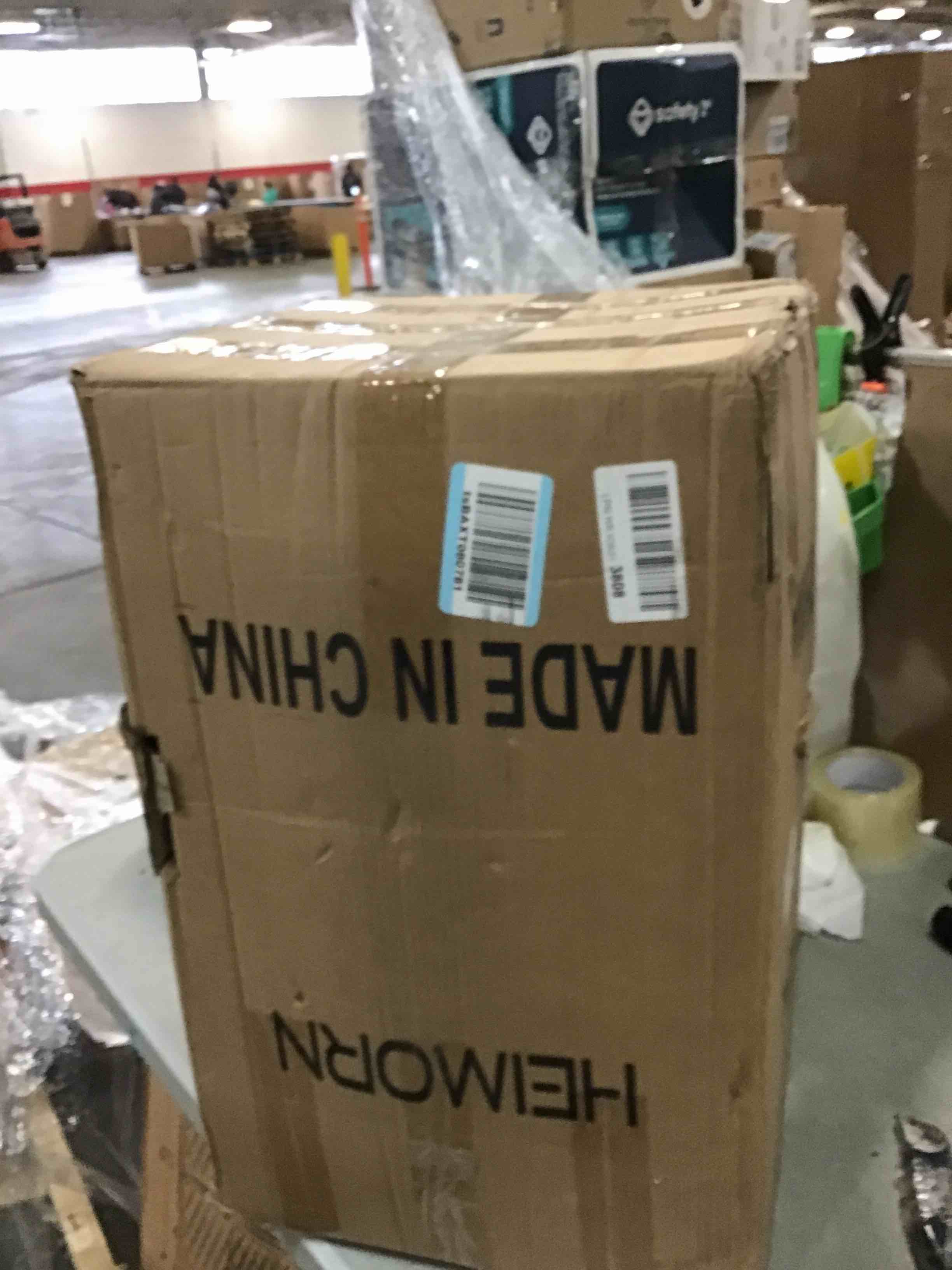 https://s3.amazonaws.com/lotting-images-prod/bidfta/YEL6284165_1712235569858.jpeg