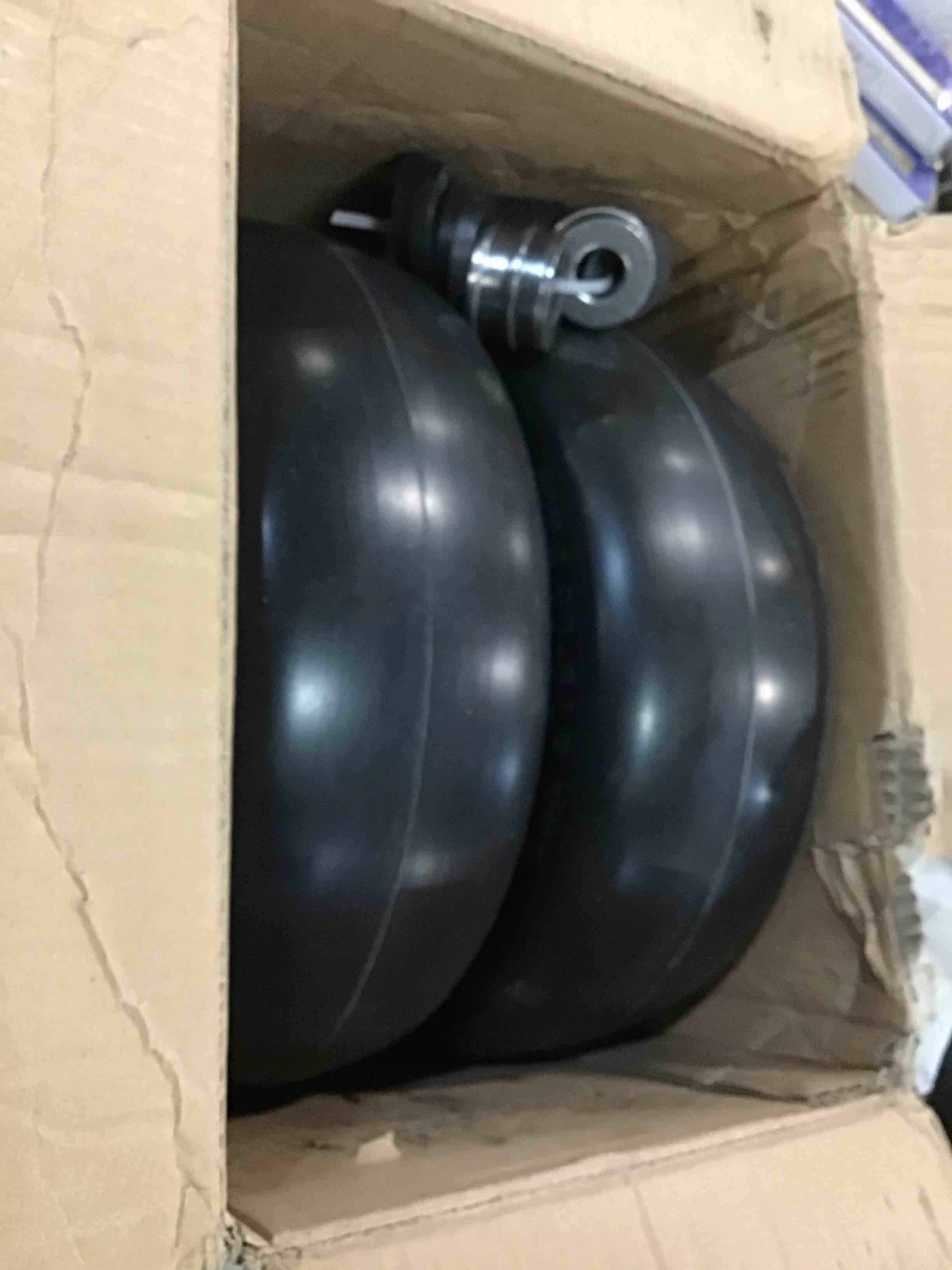 https://s3.amazonaws.com/lotting-images-prod/bidfta/YEL6284209_1712238462189.jpeg