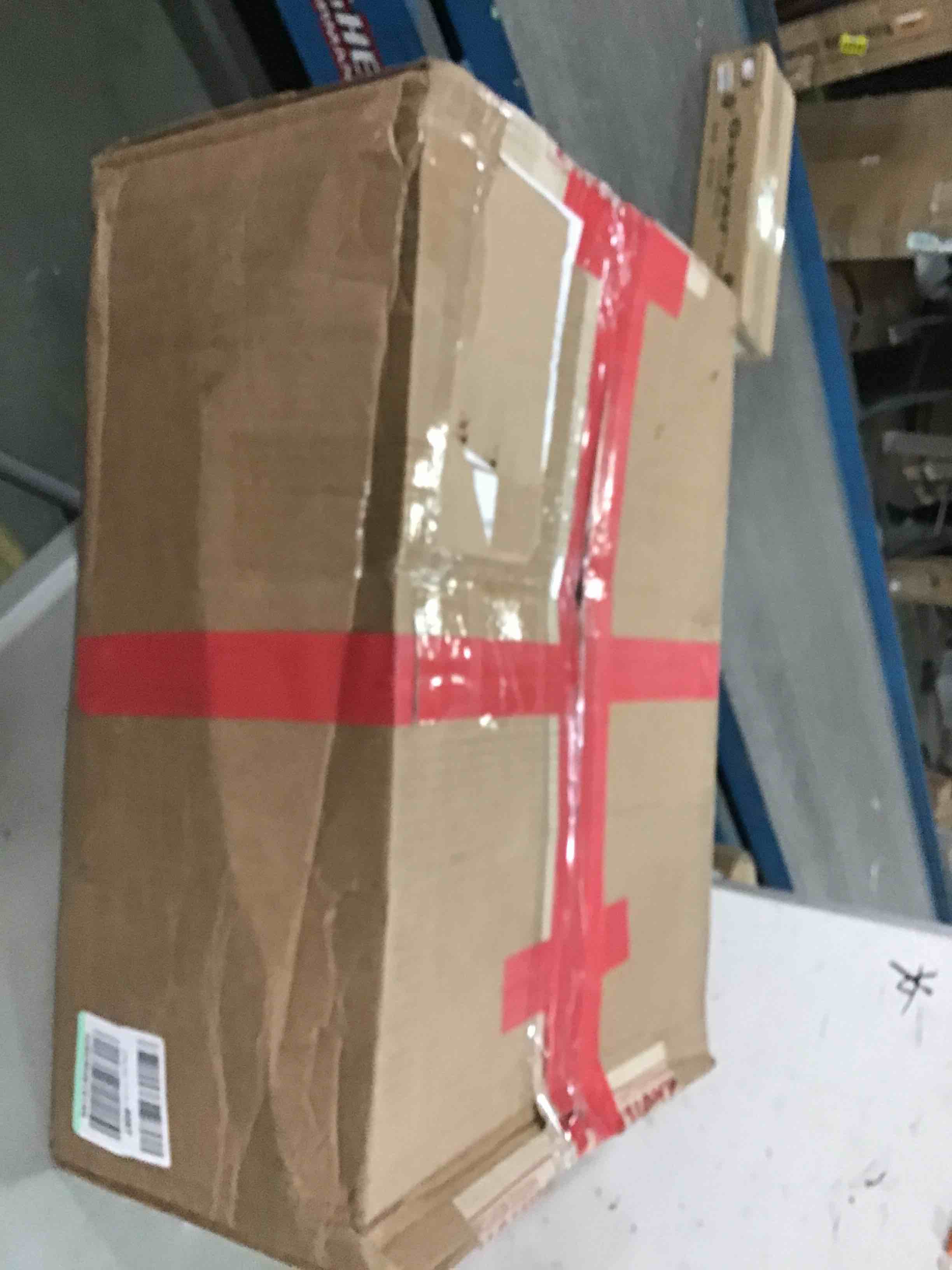 https://s3.amazonaws.com/lotting-images-prod/bidfta/YEL6284874_1712402877064.jpeg