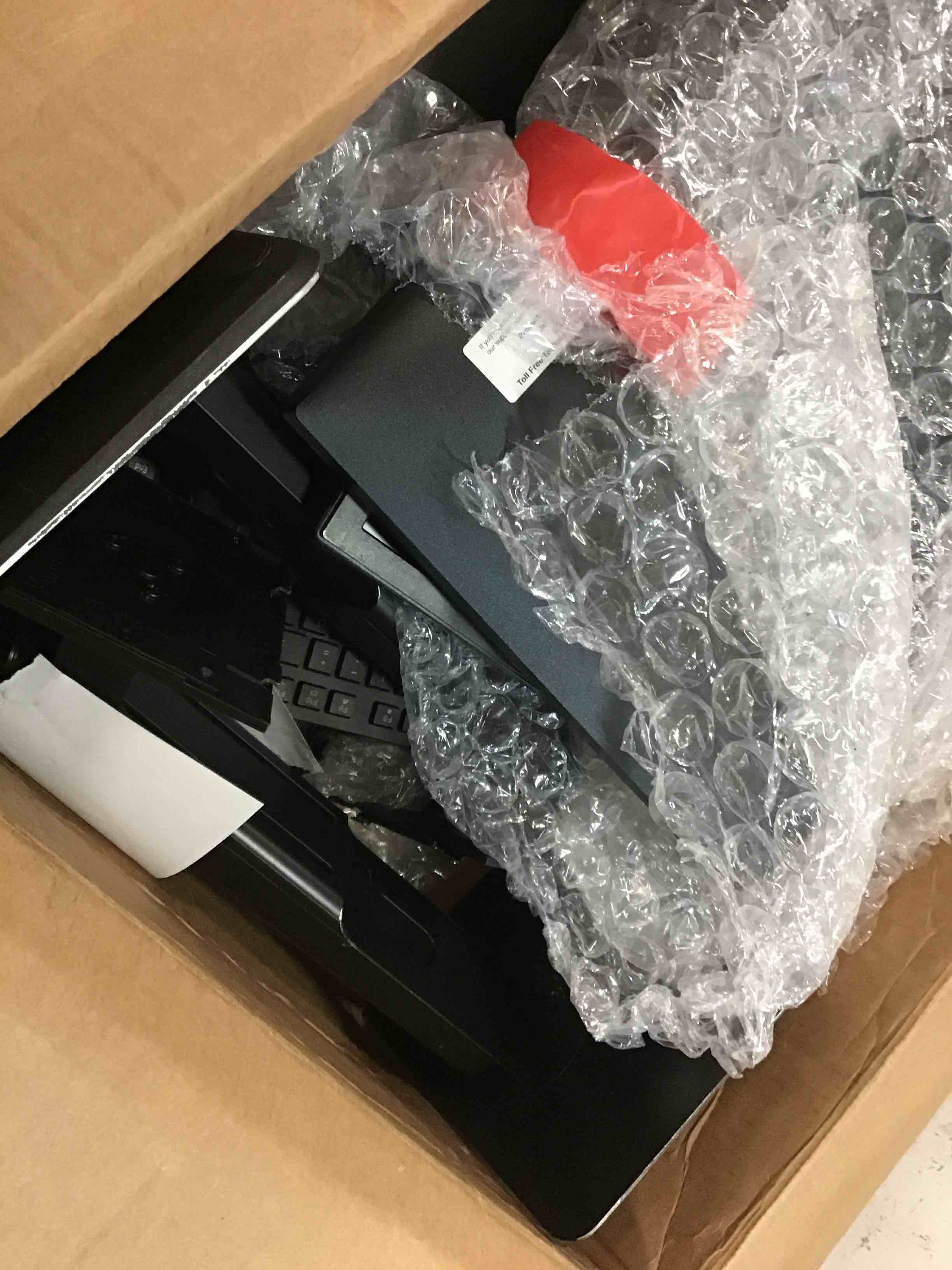 https://s3.amazonaws.com/lotting-images-prod/bidfta/YEL6284874_1712402896265.jpeg