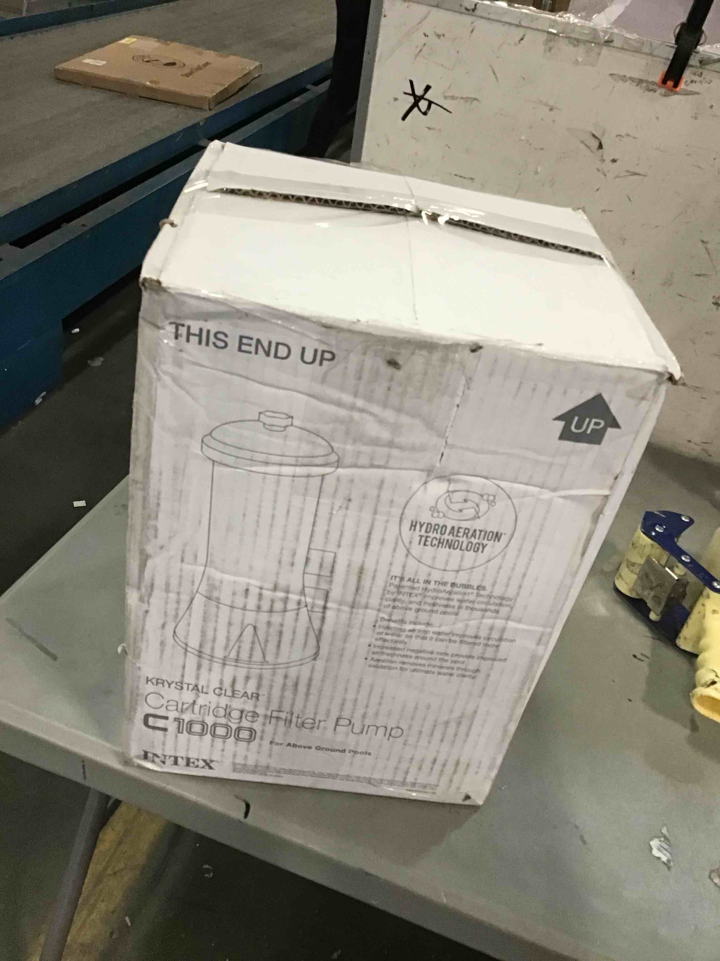 https://s3.amazonaws.com/lotting-images-prod/bidfta/YEL6285192_1712494511631.jpeg