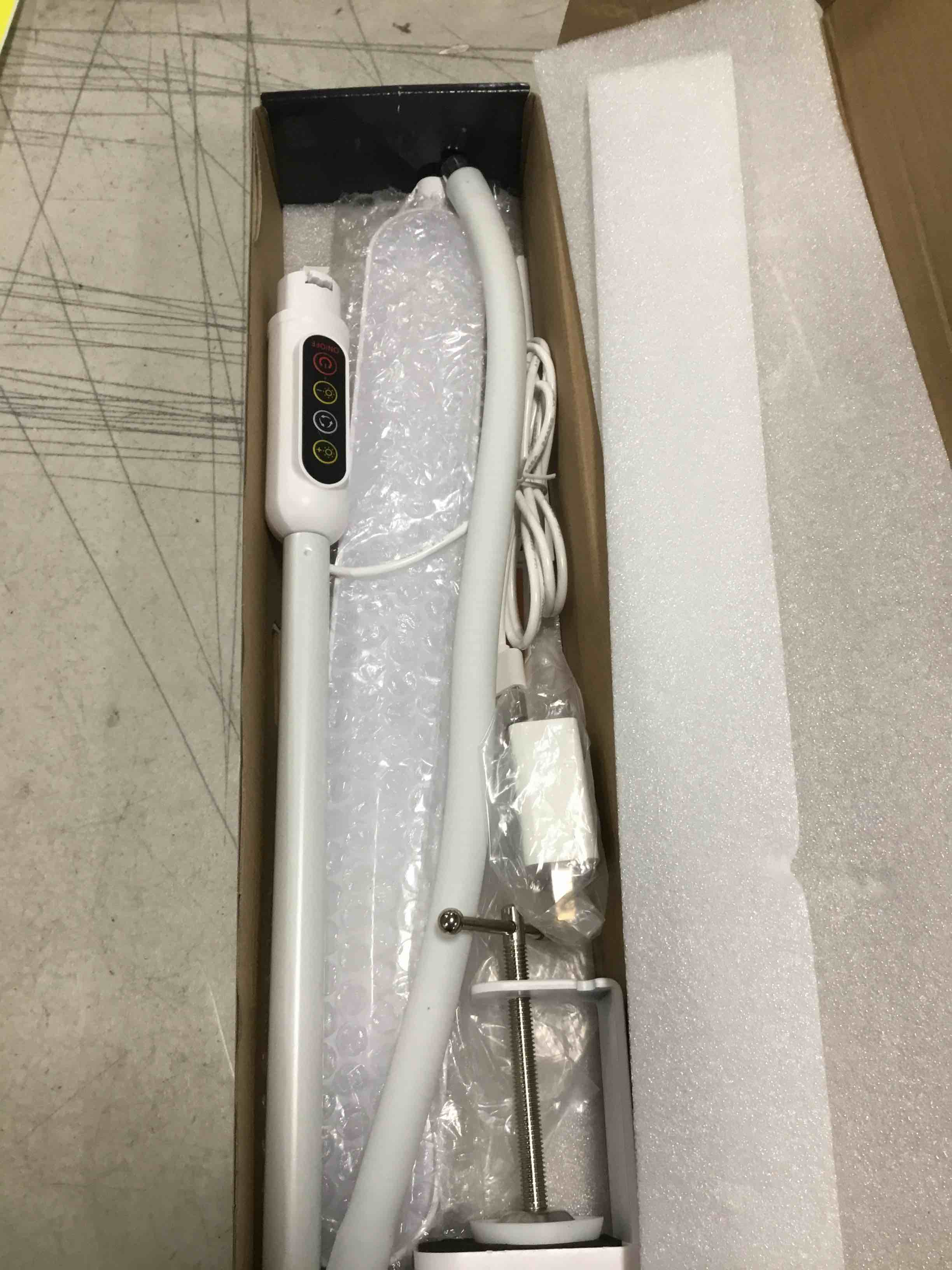 https://s3.amazonaws.com/lotting-images-prod/bidfta/YEL6285530_1712082394345.jpeg