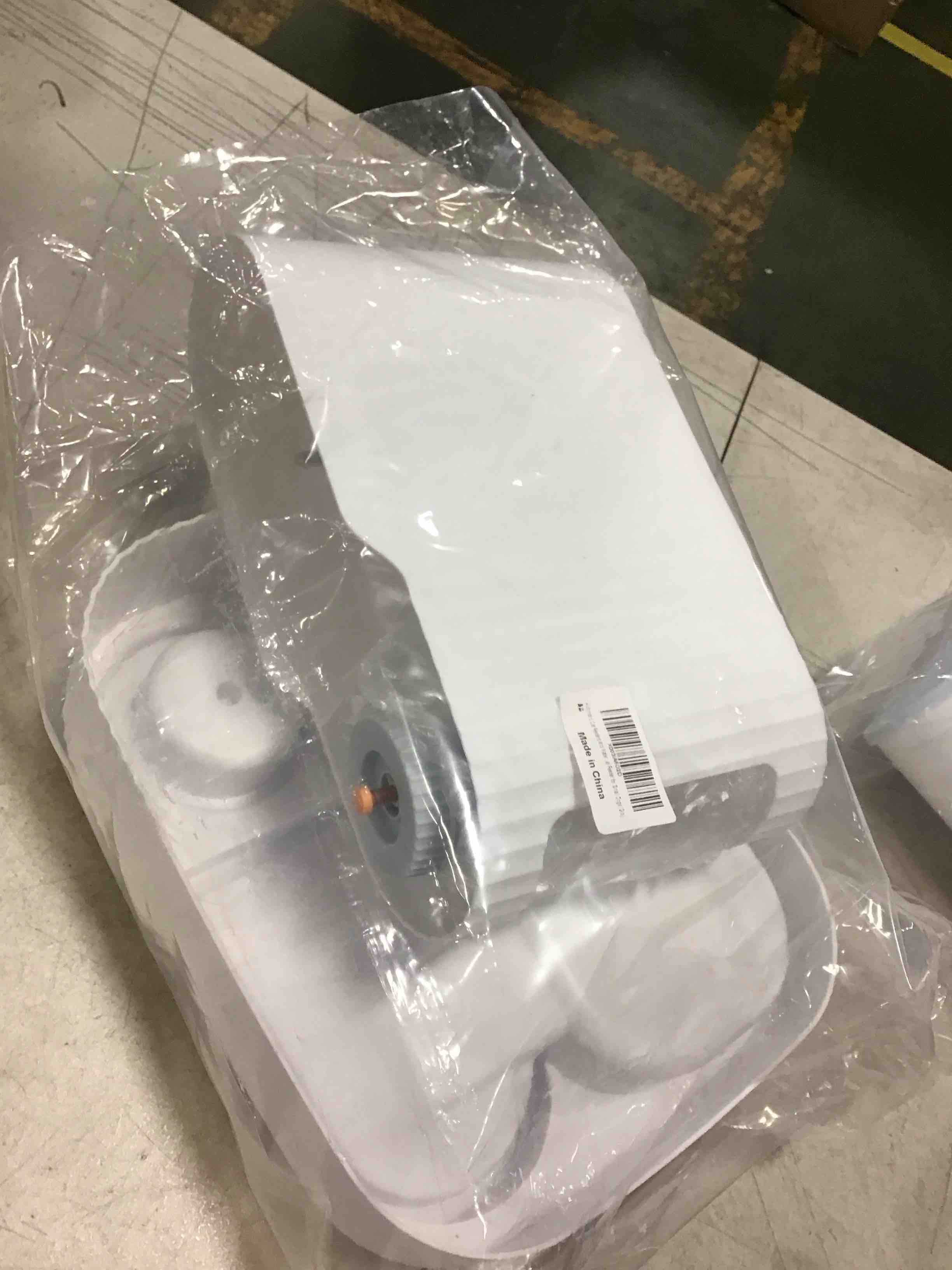 https://s3.amazonaws.com/lotting-images-prod/bidfta/YEL6285631_1712144010404.jpeg