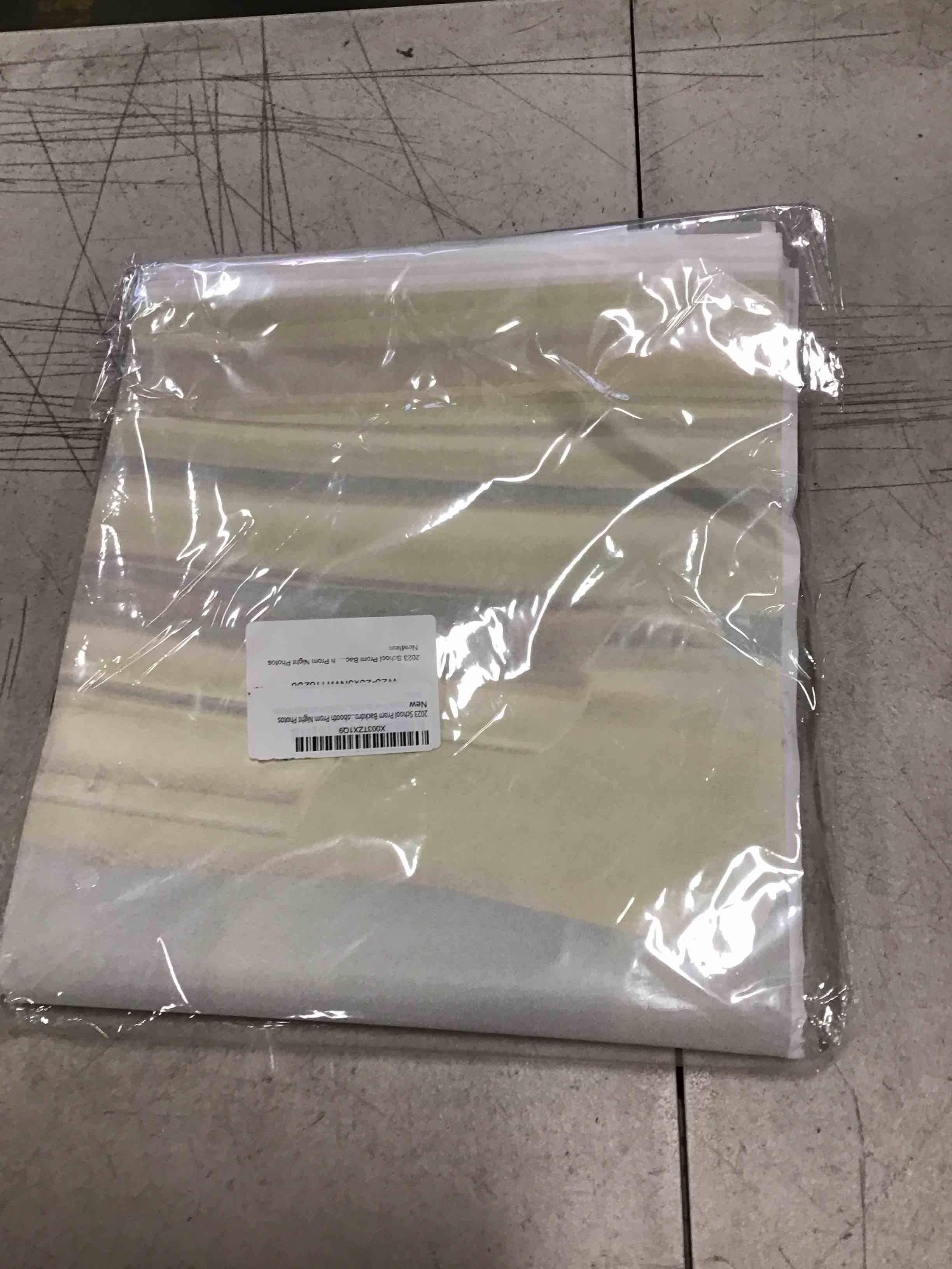 https://s3.amazonaws.com/lotting-images-prod/bidfta/YEL6285665_1712146244979.jpeg