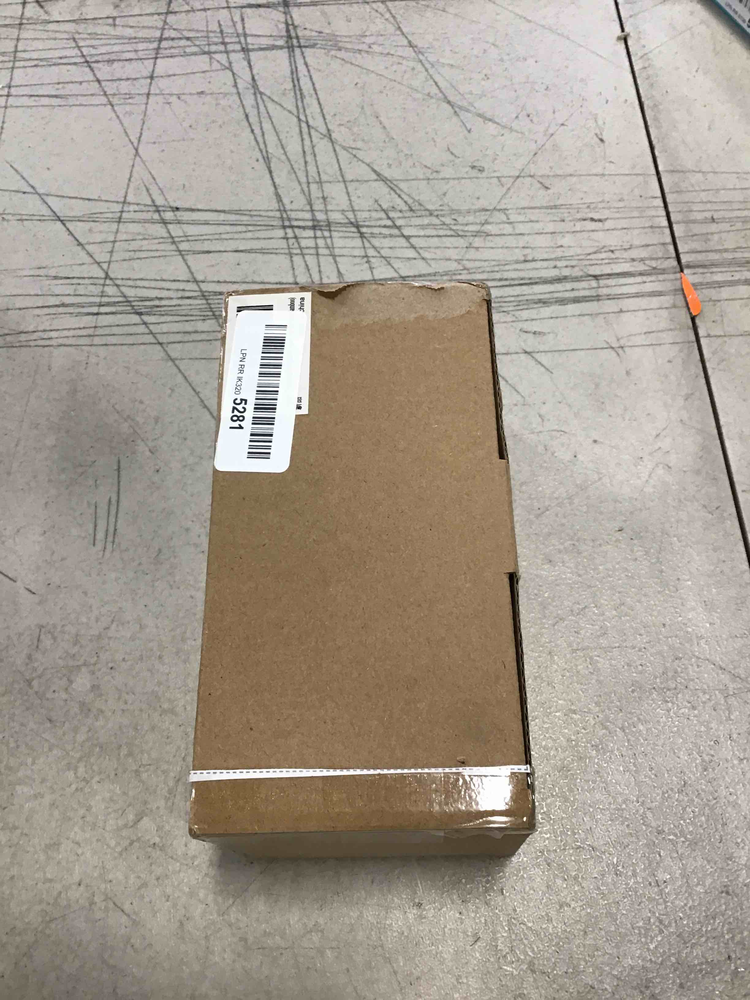 https://s3.amazonaws.com/lotting-images-prod/bidfta/YEL6286282_1712325041707.jpeg
