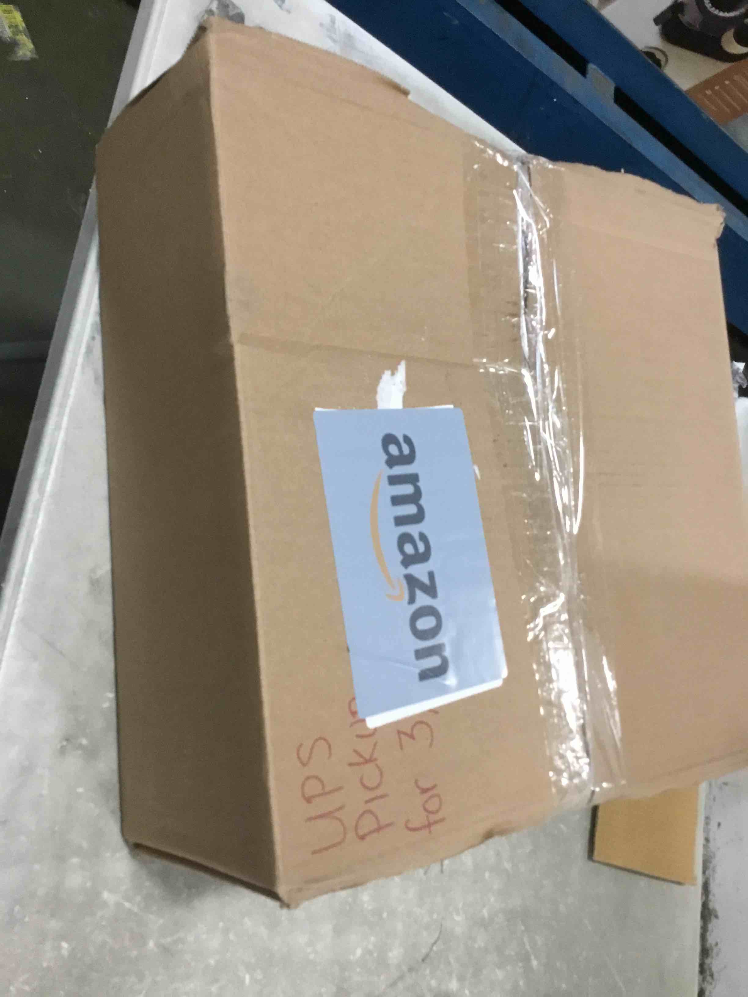 https://s3.amazonaws.com/lotting-images-prod/bidfta/YEL6288607_1712174314309.jpeg