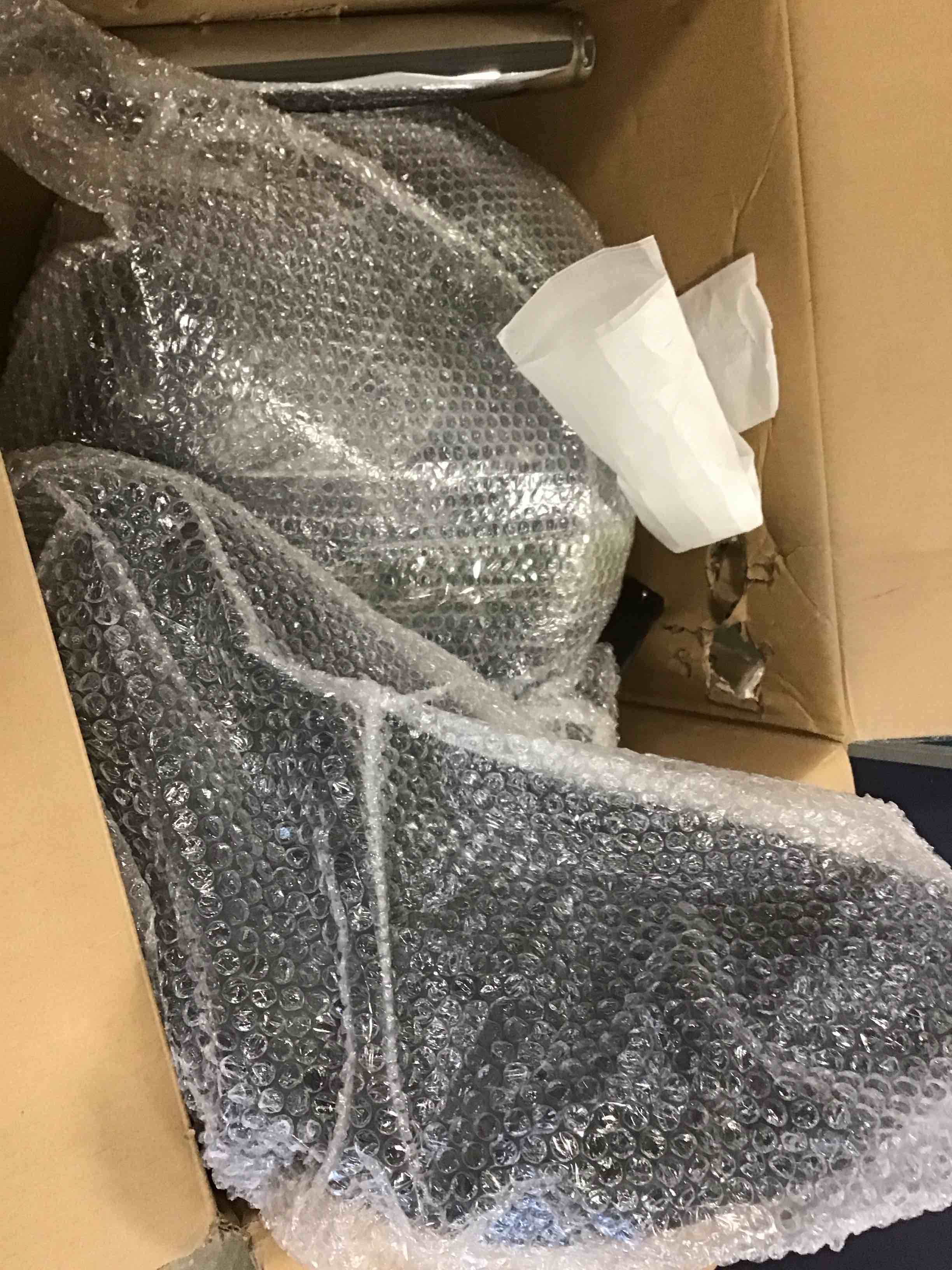 https://s3.amazonaws.com/lotting-images-prod/bidfta/YEL6289229_1712413654401.jpeg