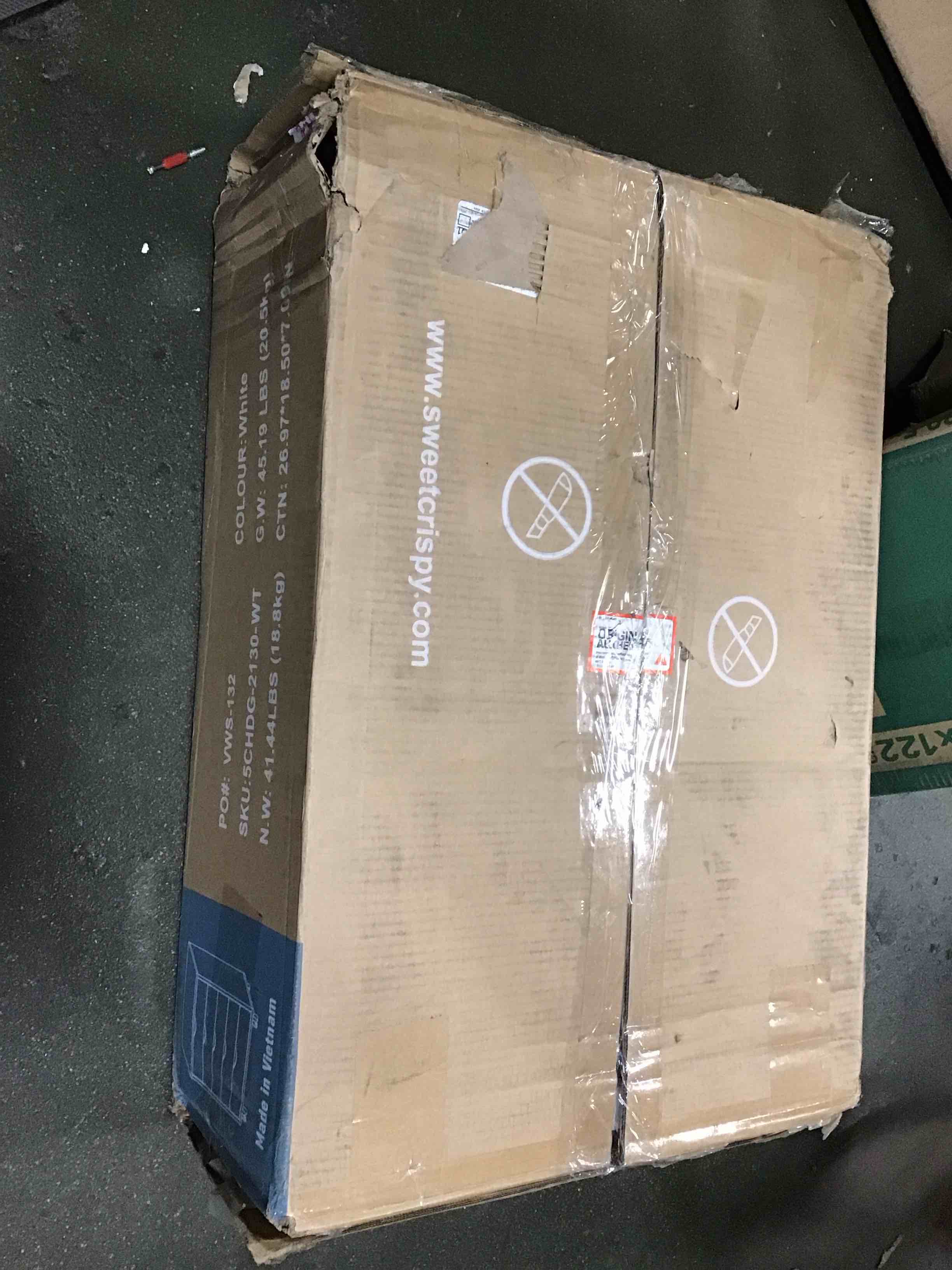 https://s3.amazonaws.com/lotting-images-prod/bidfta/YEL6289732_1712675225400.jpeg