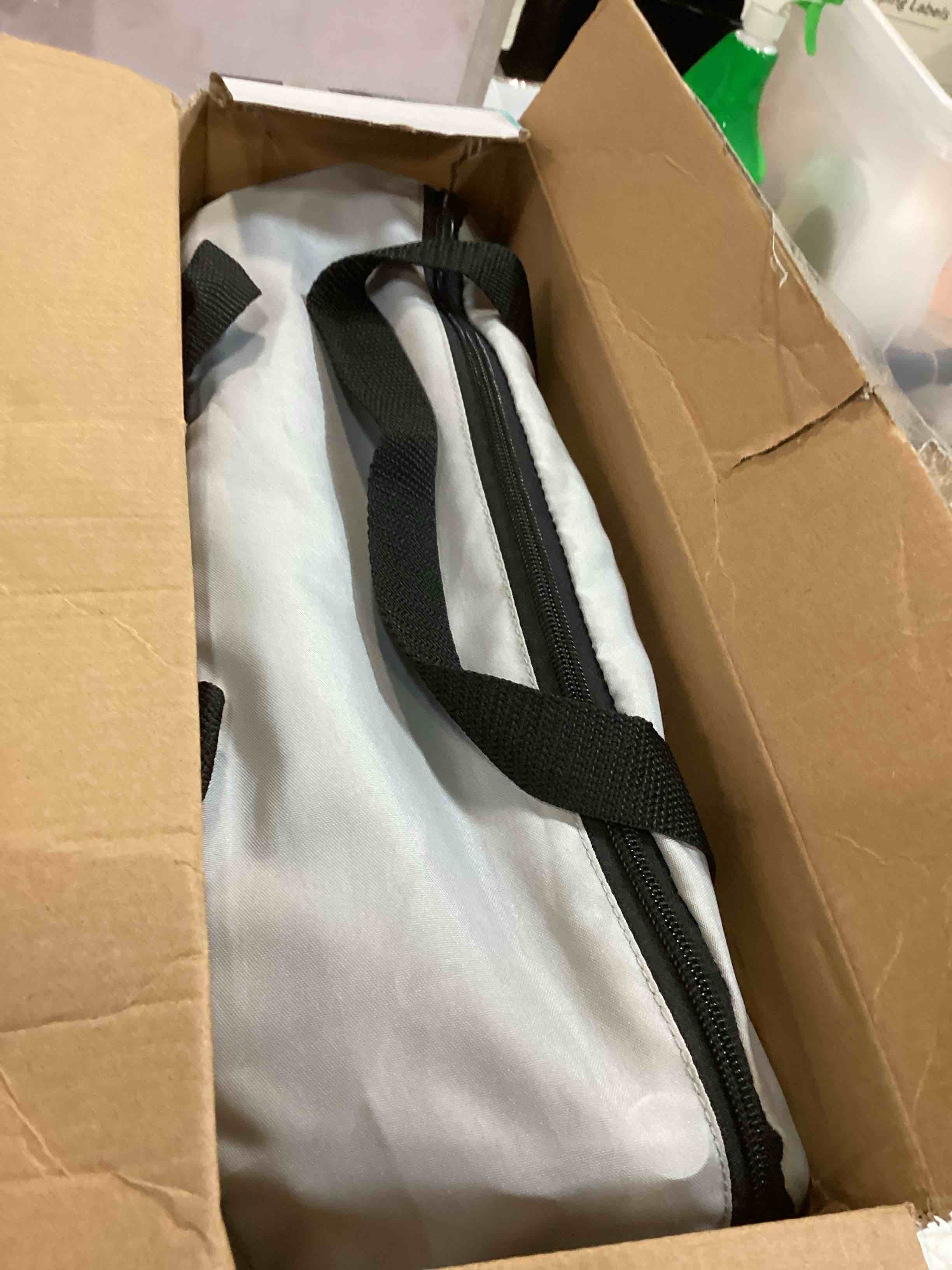 https://s3.amazonaws.com/lotting-images-prod/bidfta/YEL6290045_1712415394734.jpeg