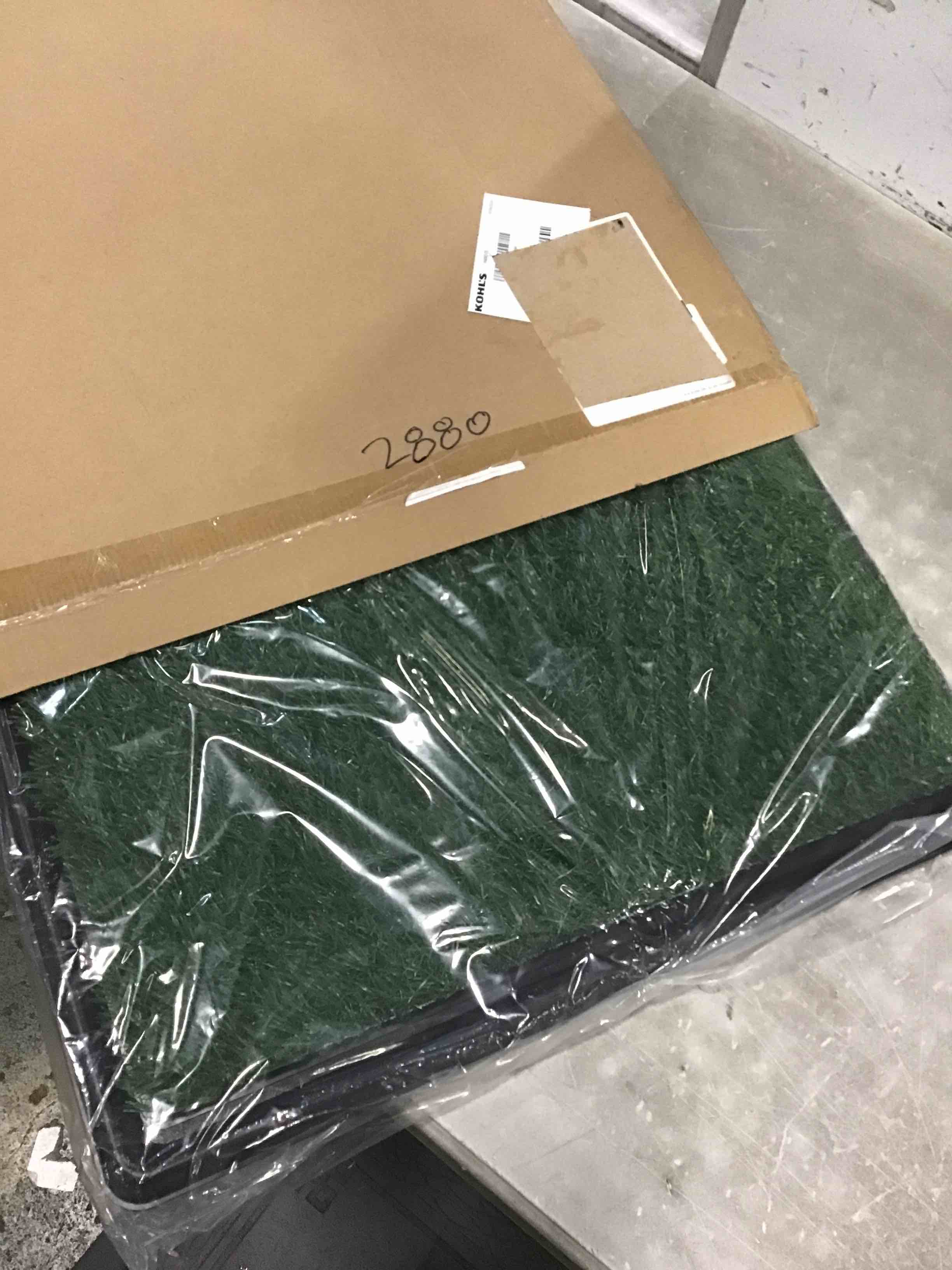https://s3.amazonaws.com/lotting-images-prod/bidfta/YEL6290720_1712747299550.jpeg
