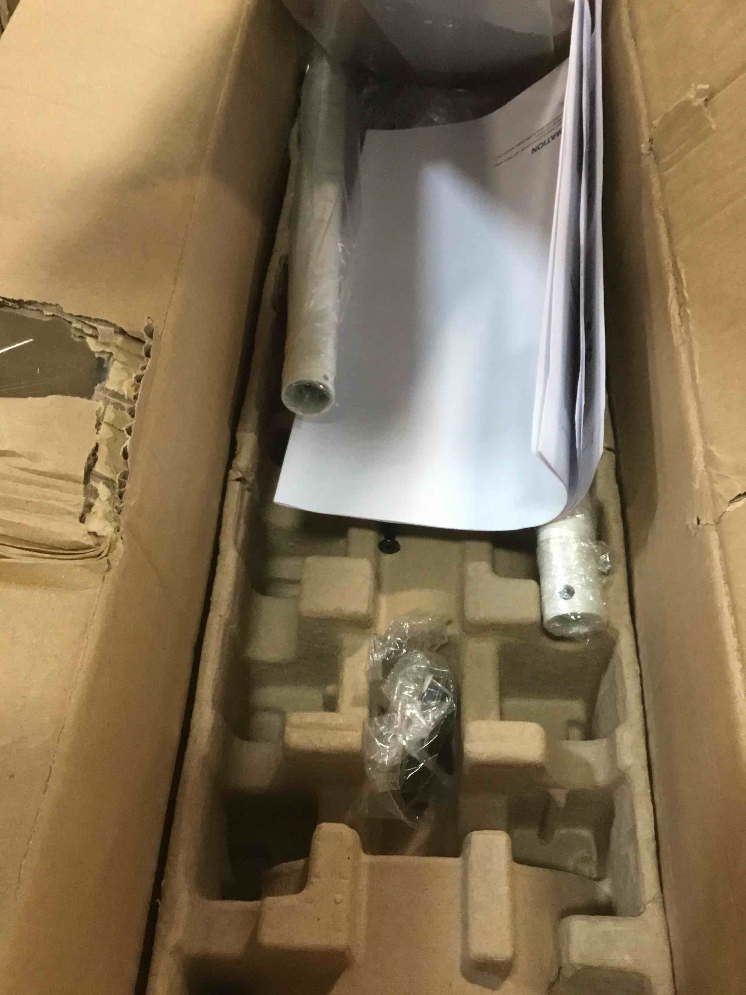 https://s3.amazonaws.com/lotting-images-prod/bidfta/YEL6293255_1712337238556.jpeg
