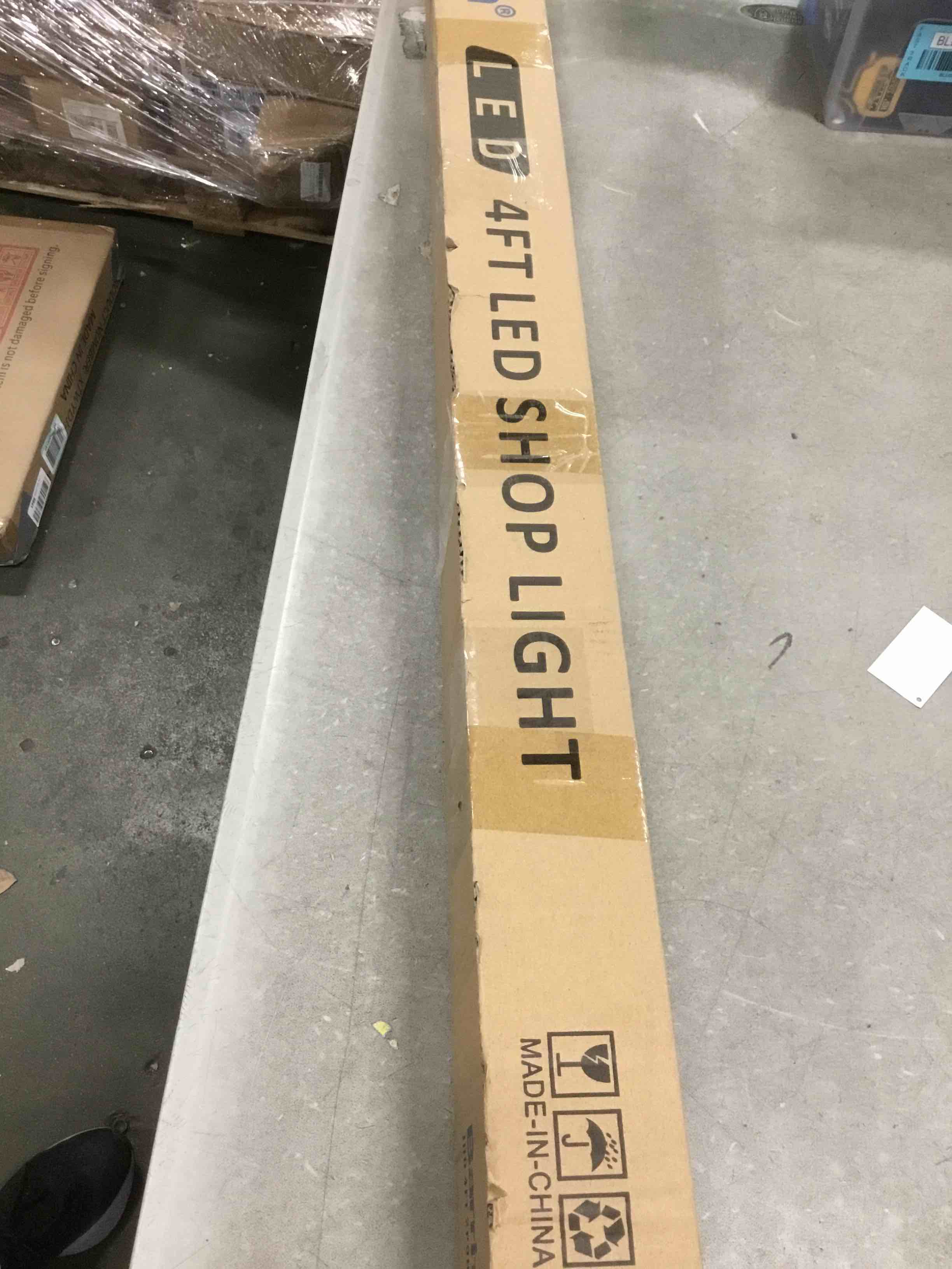 https://s3.amazonaws.com/lotting-images-prod/bidfta/YEL6294020_1712756514598.jpeg