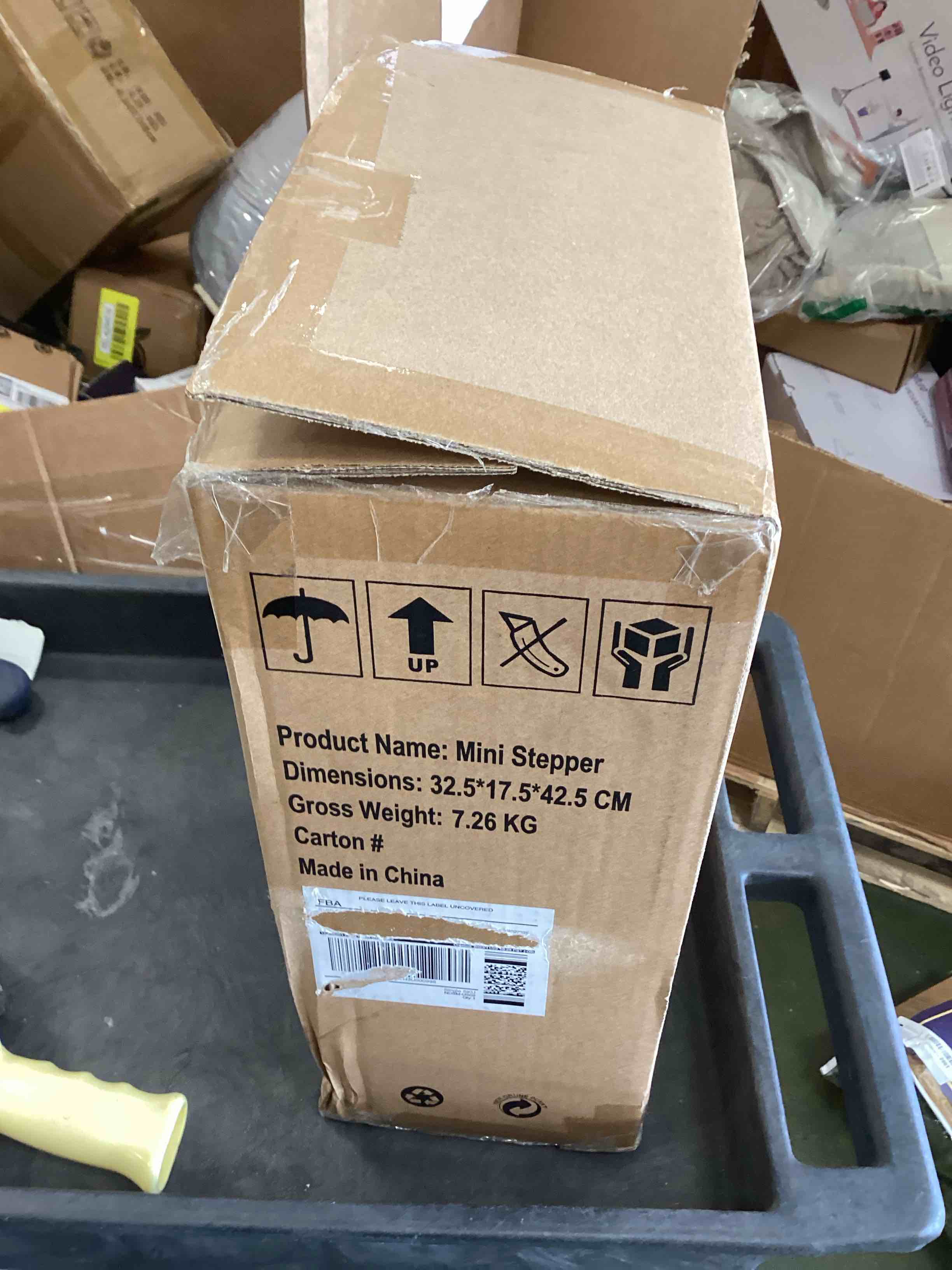 https://s3.amazonaws.com/lotting-images-prod/bidfta/YEL6294544_1718110186957.jpeg