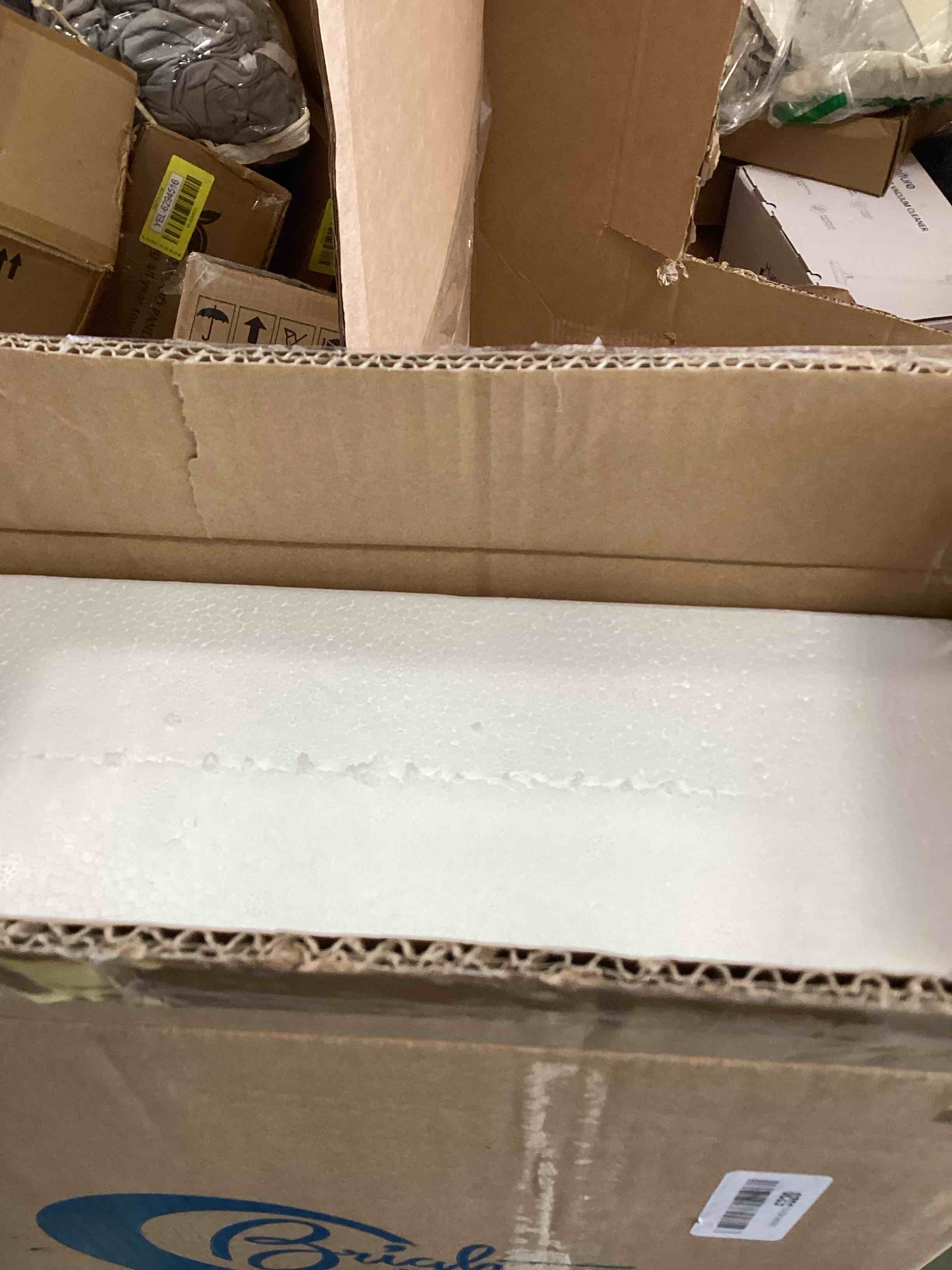 https://s3.amazonaws.com/lotting-images-prod/bidfta/YEL6294546_1718110674592.jpeg