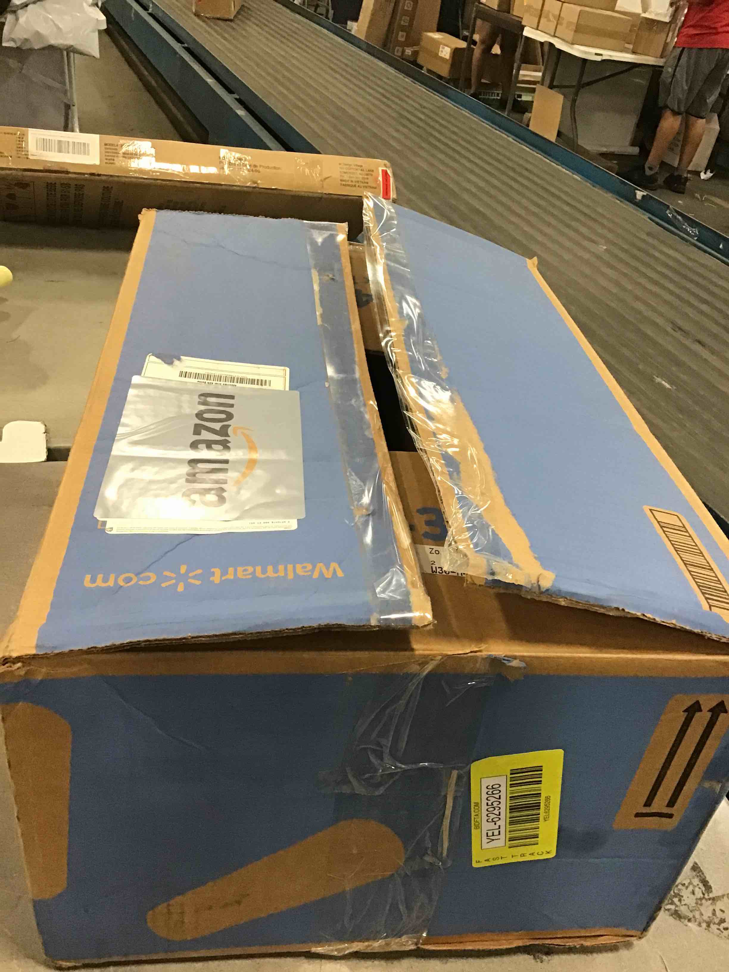 https://s3.amazonaws.com/lotting-images-prod/bidfta/YEL6295266_1720539789270.jpeg