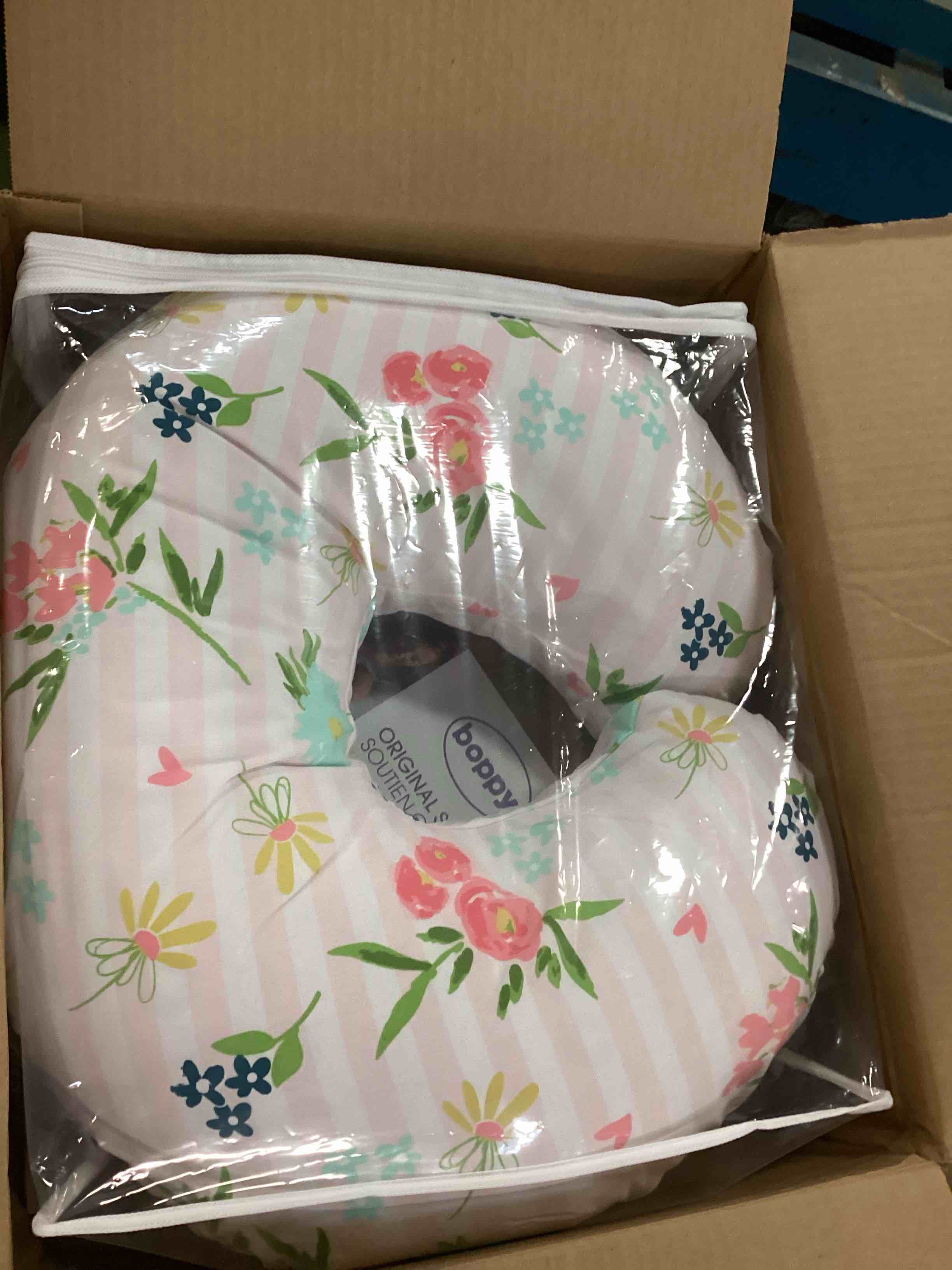 https://s3.amazonaws.com/lotting-images-prod/bidfta/YEL6296041_1712680266290.jpeg