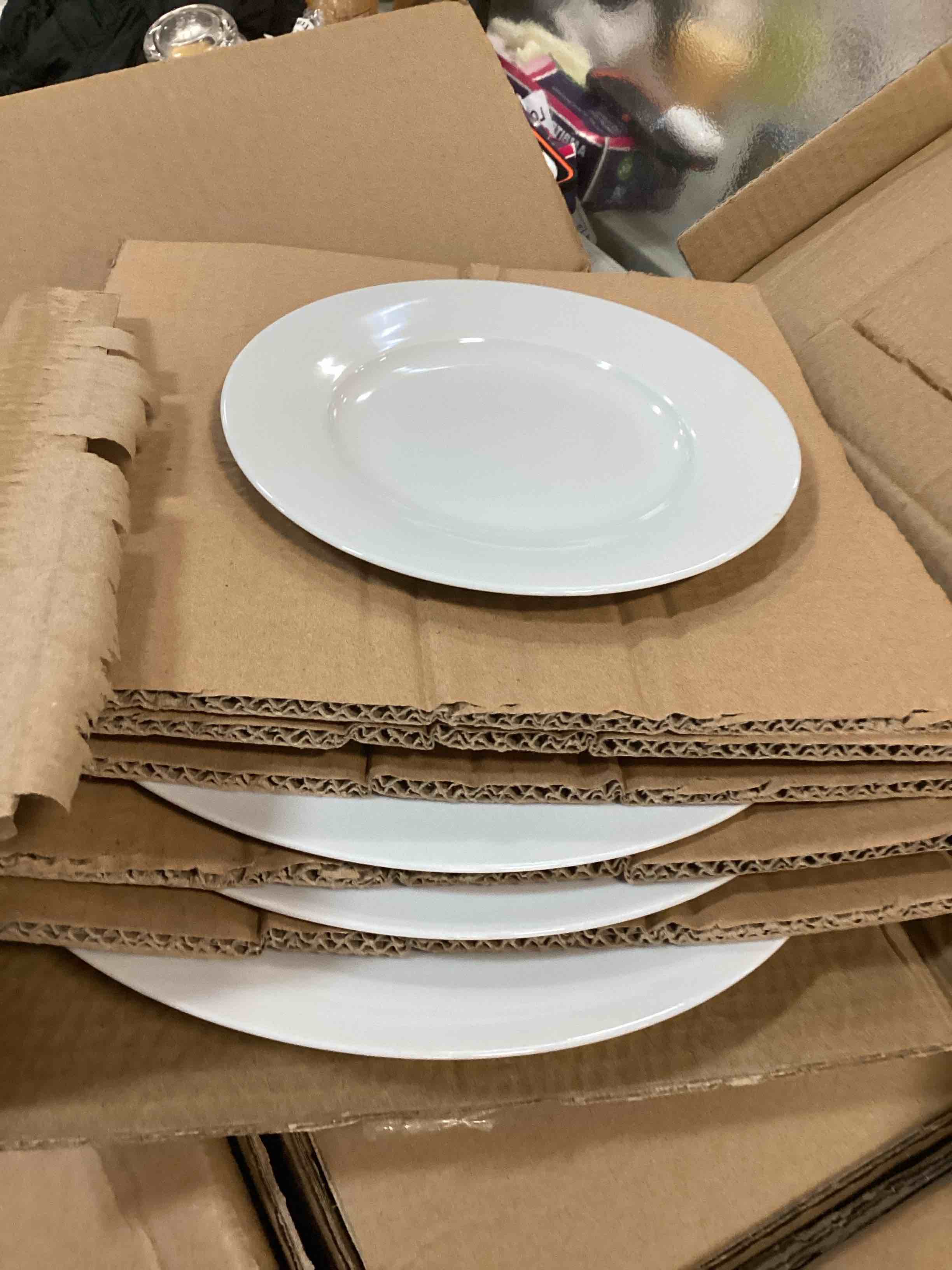 https://s3.amazonaws.com/lotting-images-prod/bidfta/YEL6296907_1713365318275.jpeg