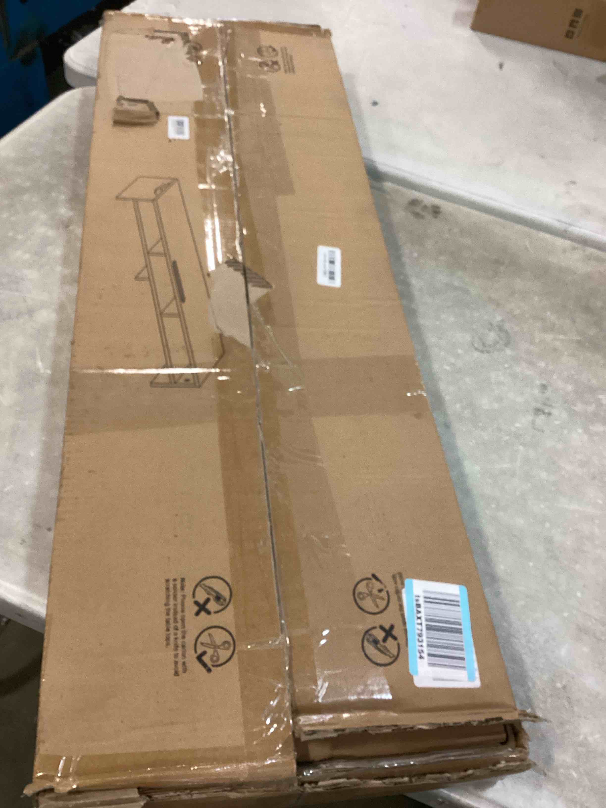 https://s3.amazonaws.com/lotting-images-prod/bidfta/YEL6297353_1713801182857.jpeg