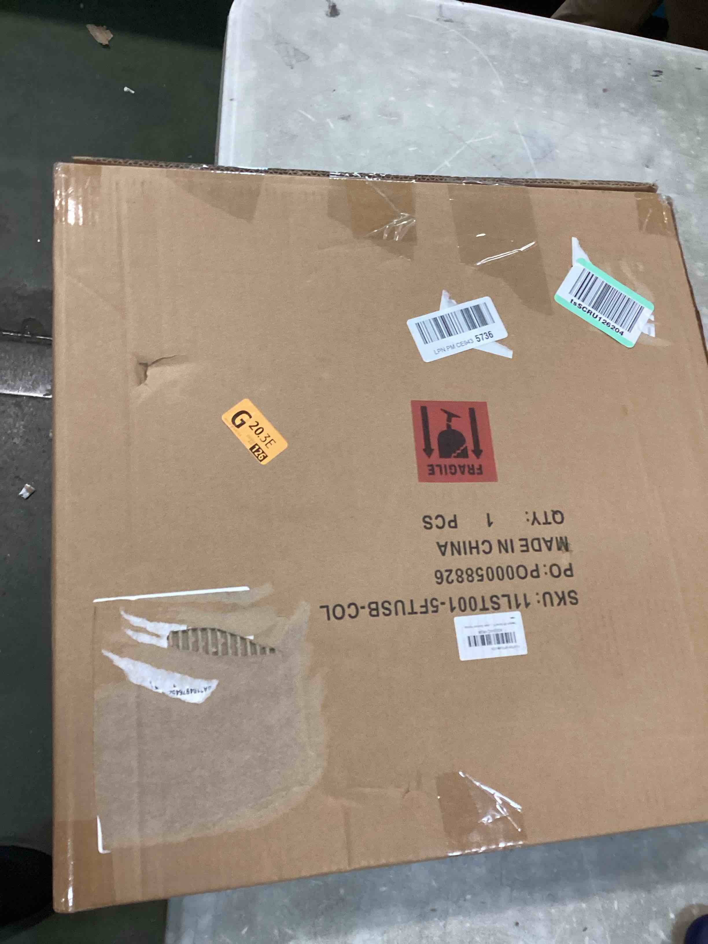 https://s3.amazonaws.com/lotting-images-prod/bidfta/YEL6297406_1713811017603.jpeg