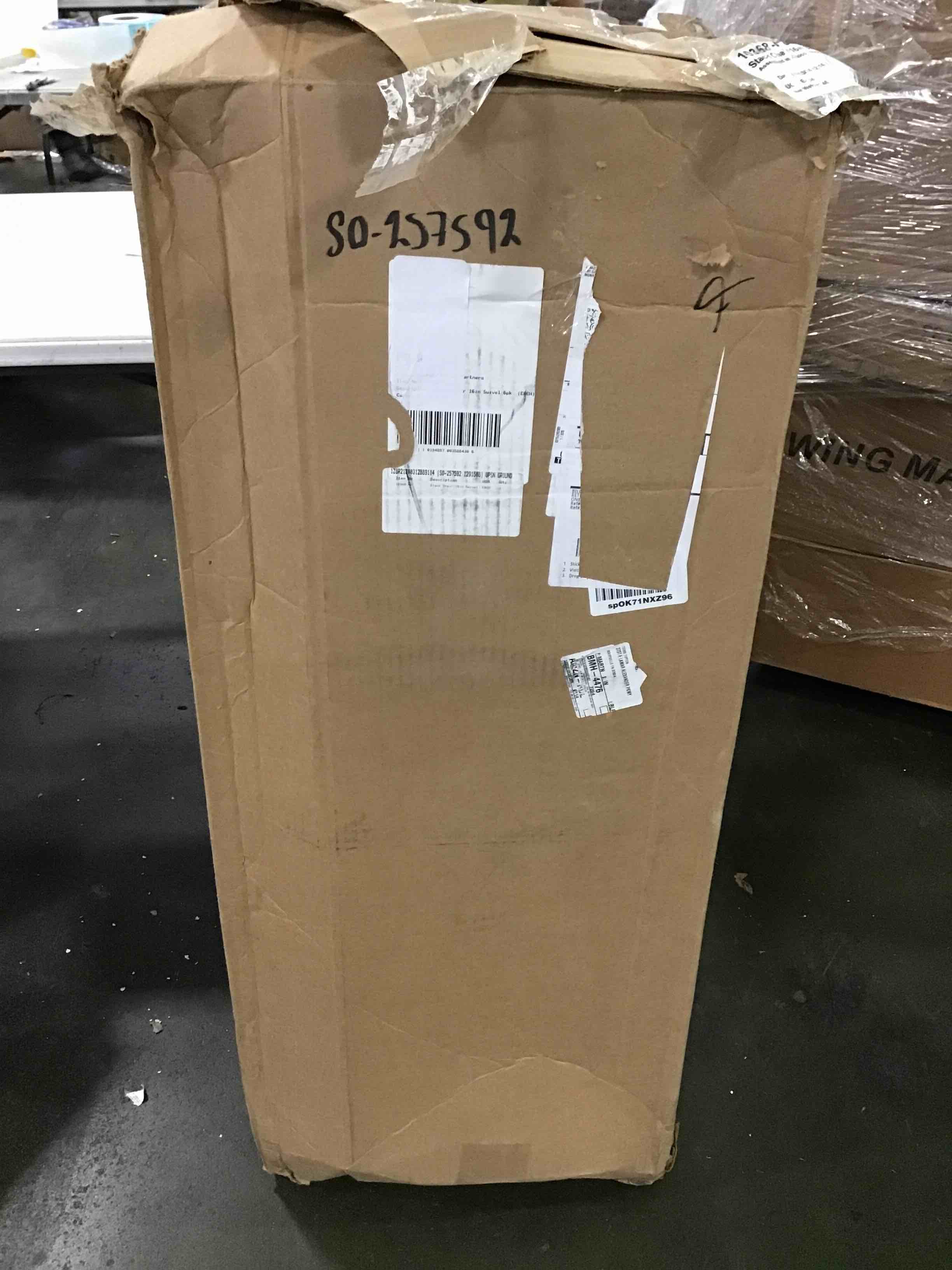https://s3.amazonaws.com/lotting-images-prod/bidfta/YEL6297535_1712667851806.jpeg