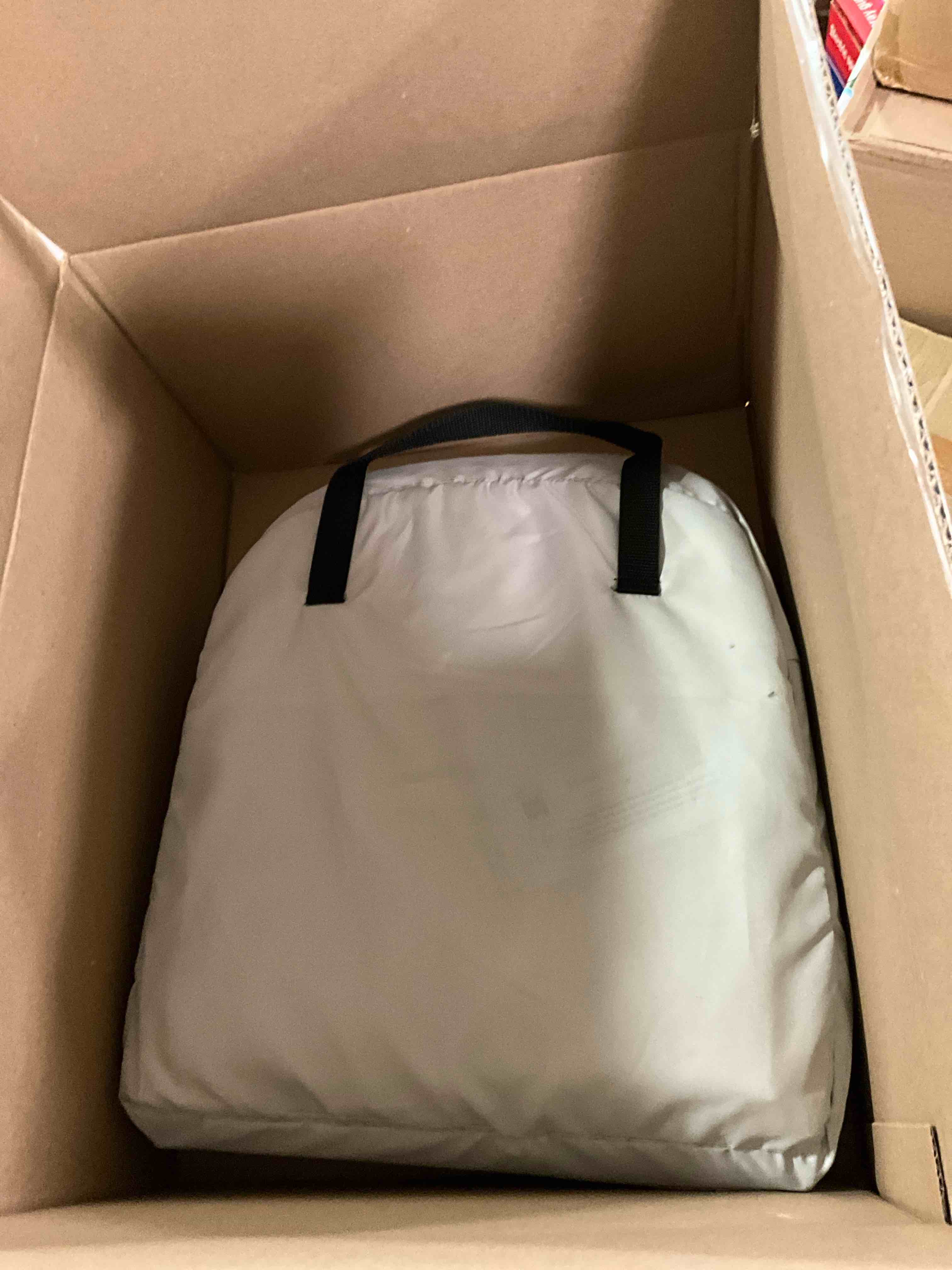 https://s3.amazonaws.com/lotting-images-prod/bidfta/YEL6298197_1713377993444.jpeg