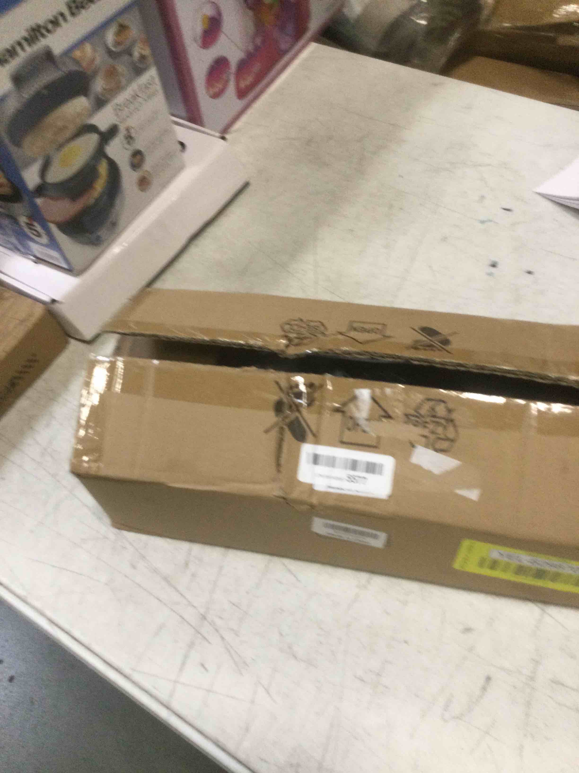 https://s3.amazonaws.com/lotting-images-prod/bidfta/YEL6298706_1714403658687.jpeg
