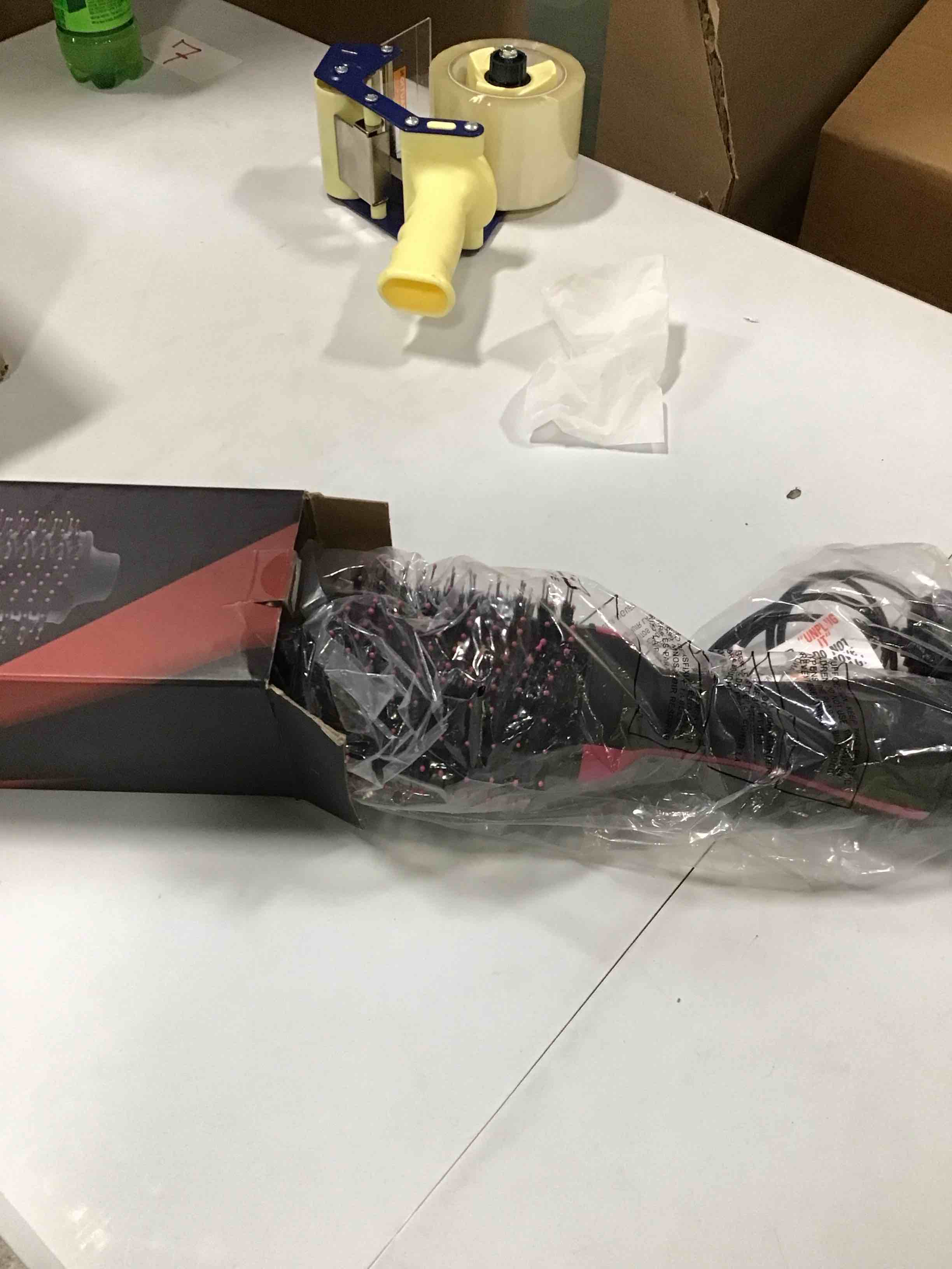 https://s3.amazonaws.com/lotting-images-prod/bidfta/YEL6298733_1714405040322.jpeg