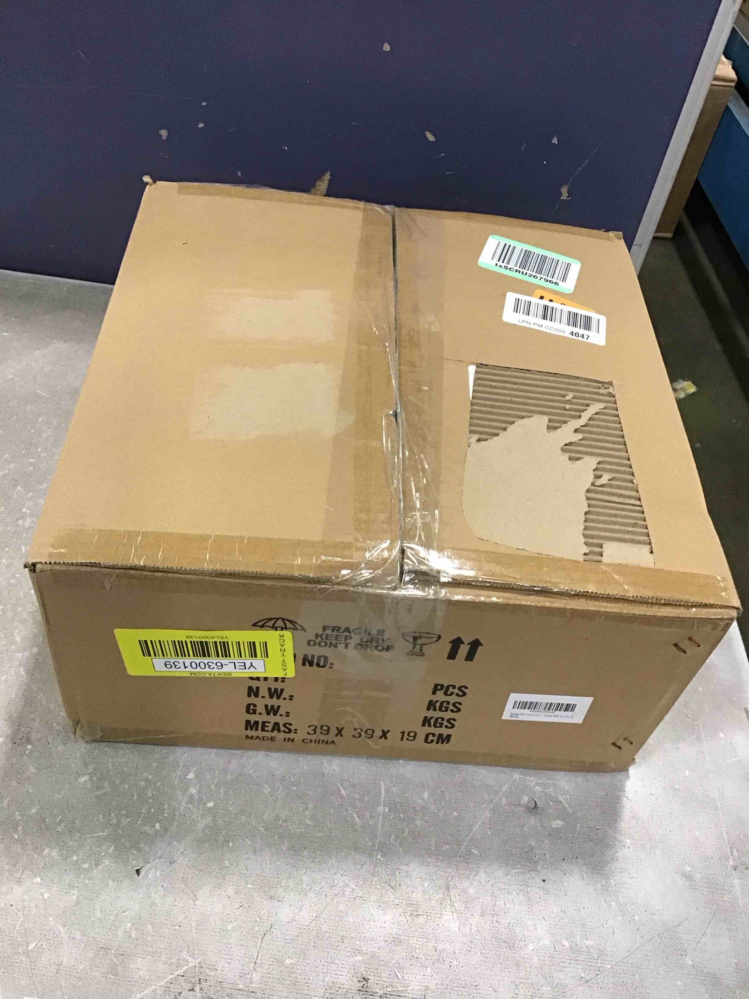 https://s3.amazonaws.com/lotting-images-prod/bidfta/YEL6300139_1713280658290.jpeg