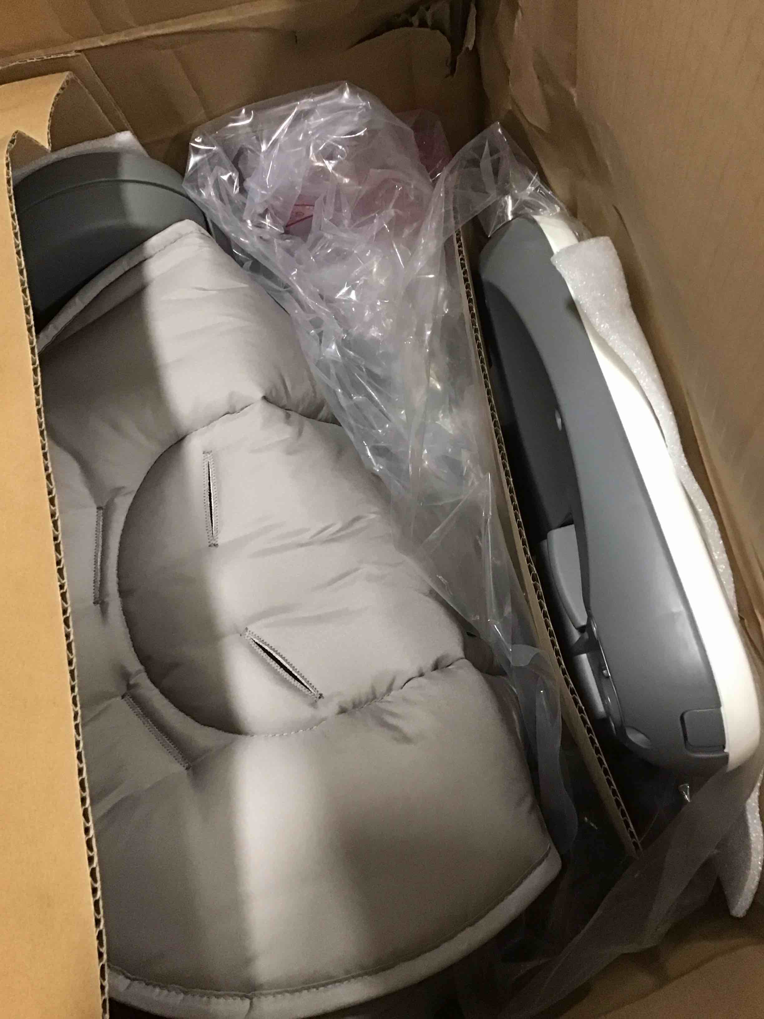 https://s3.amazonaws.com/lotting-images-prod/bidfta/YEL6300414_1713364459158.jpeg