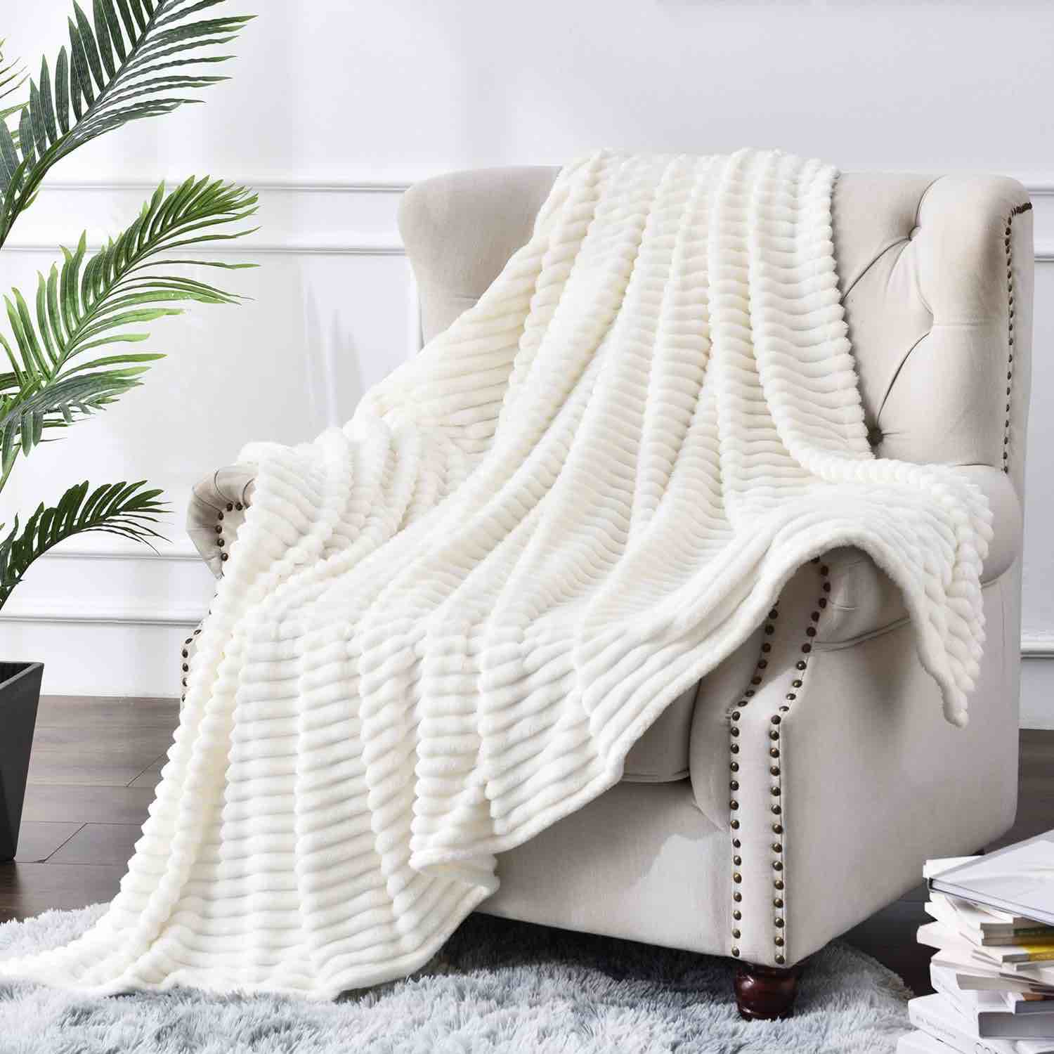  BEDELITE Fleece Throw Blanket for Couch – 3D Ribbed Jacquard Soft and Warm Decorative Fuzzy Blanket – Cozy, Fluffy, Plush Lightweight White Throw Blankets for Bed, Sofa,88in x 88in 