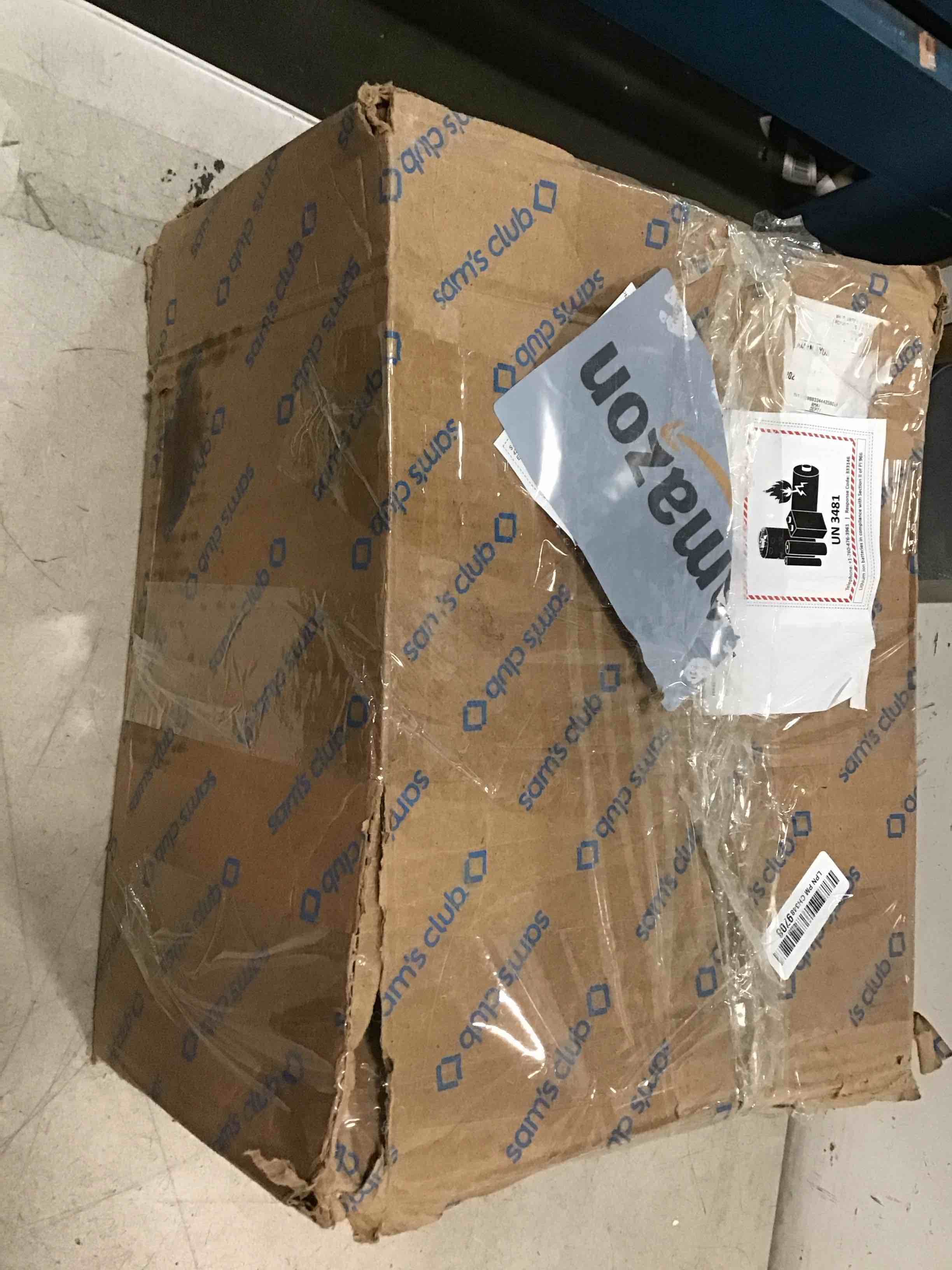 https://s3.amazonaws.com/lotting-images-prod/bidfta/YEL6300630_1712665045664.jpeg