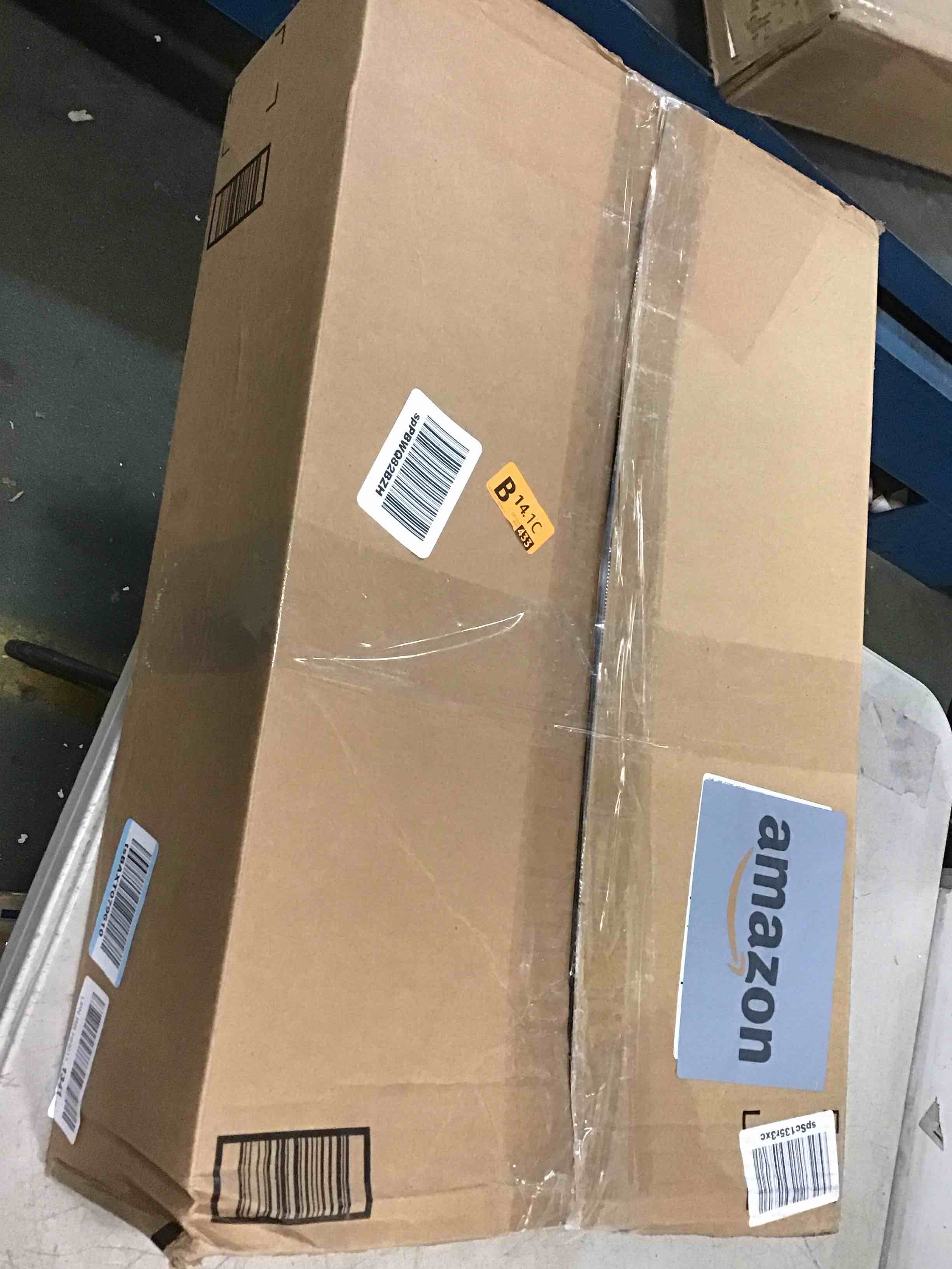 https://s3.amazonaws.com/lotting-images-prod/bidfta/YEL6300744_1712674706254.jpeg