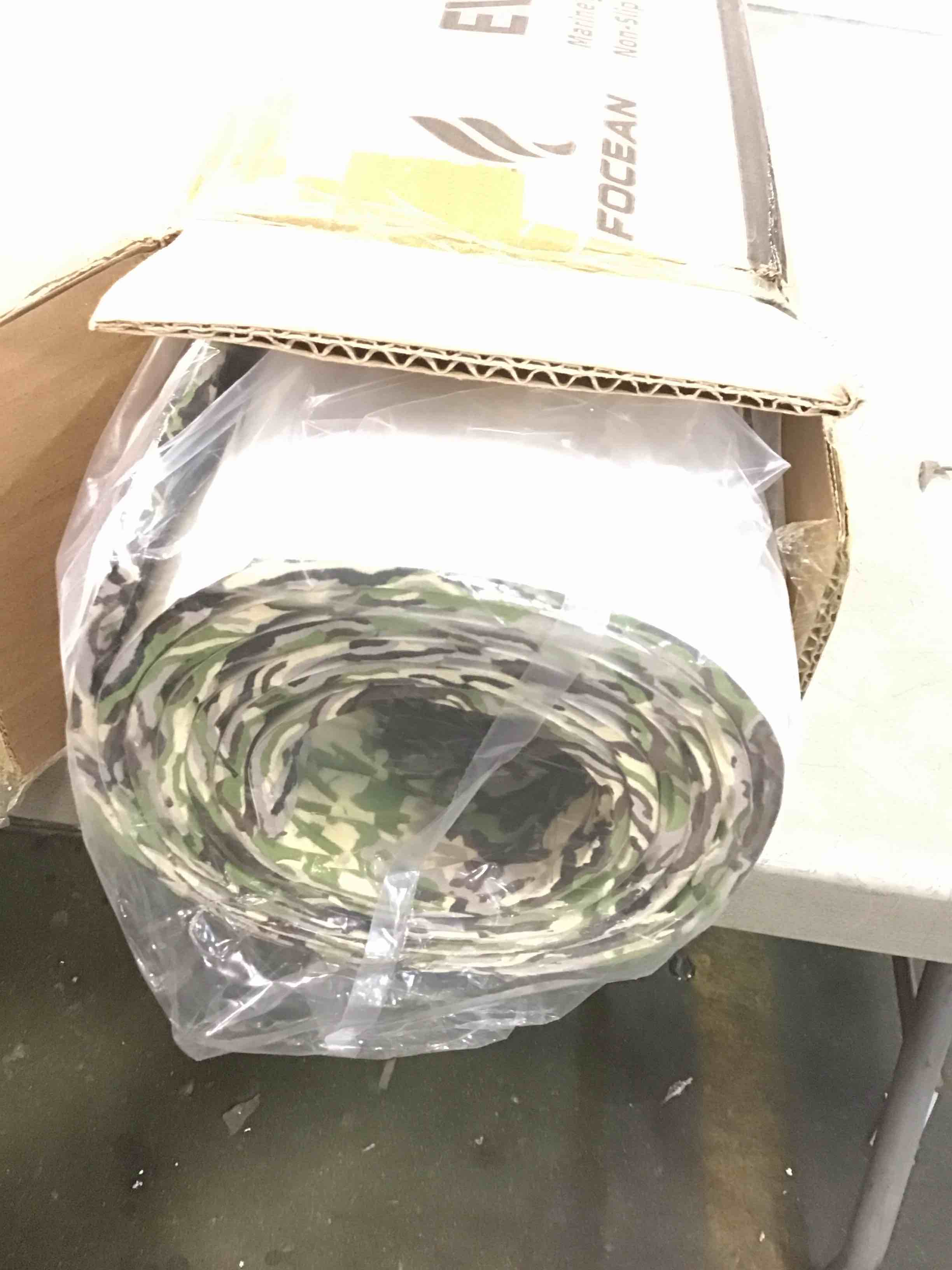 https://s3.amazonaws.com/lotting-images-prod/bidfta/YEL6301009_1712756863571.jpeg