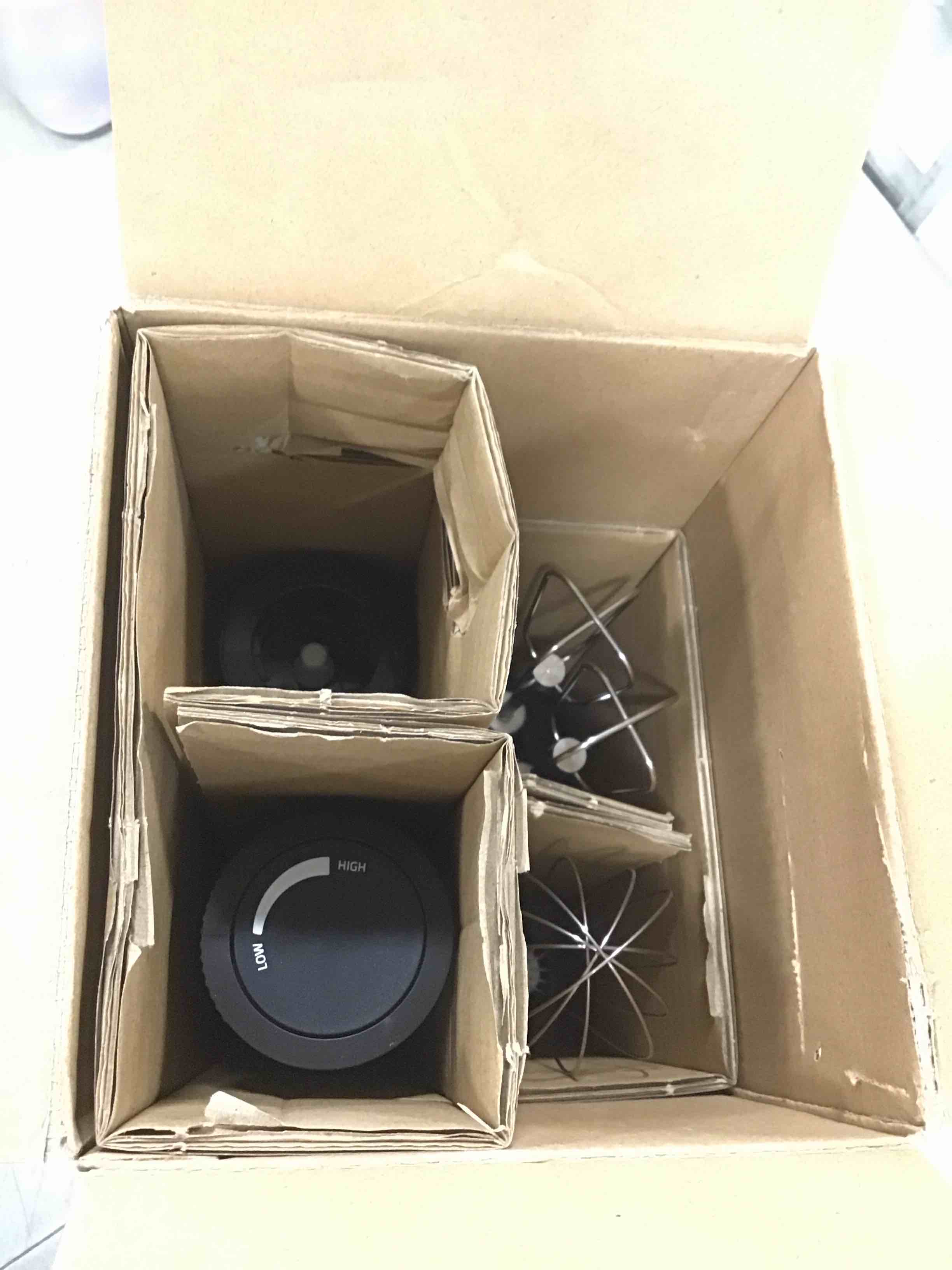 https://s3.amazonaws.com/lotting-images-prod/bidfta/YEL6301152_1712776924448.jpeg