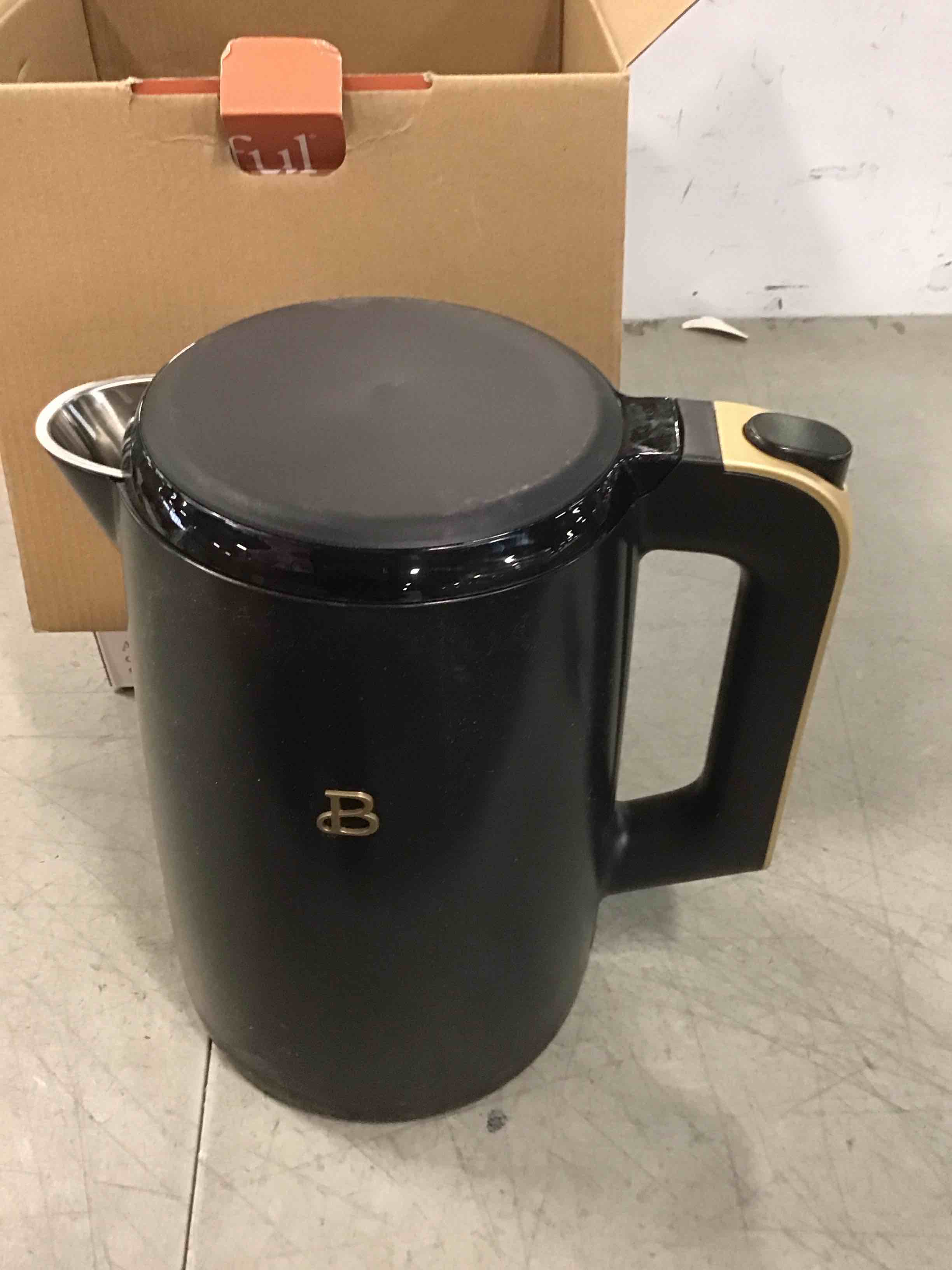 https://s3.amazonaws.com/lotting-images-prod/bidfta/YEL6301158_1712777431055.jpeg