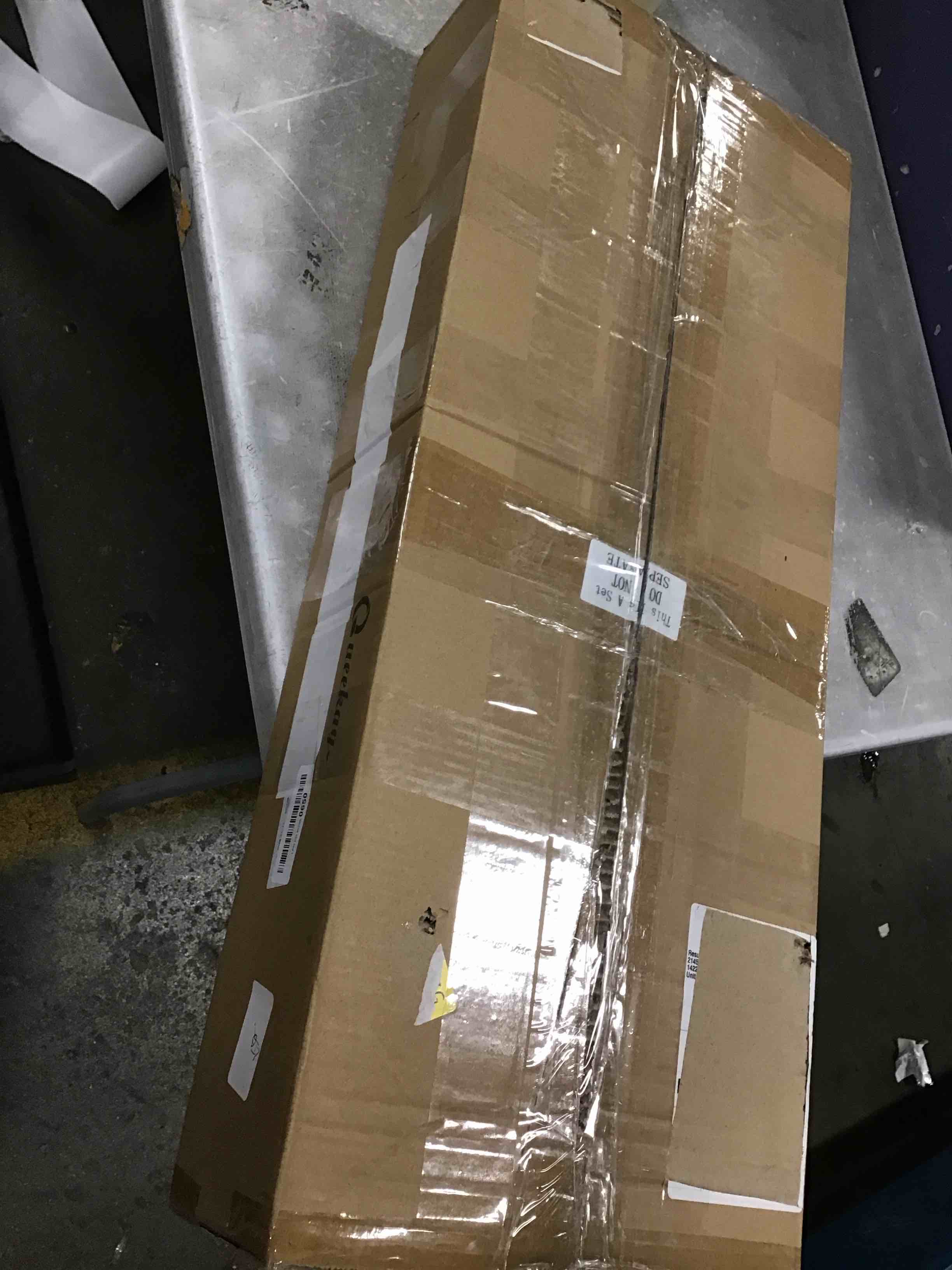 https://s3.amazonaws.com/lotting-images-prod/bidfta/YEL6301480_1712921332334.jpeg