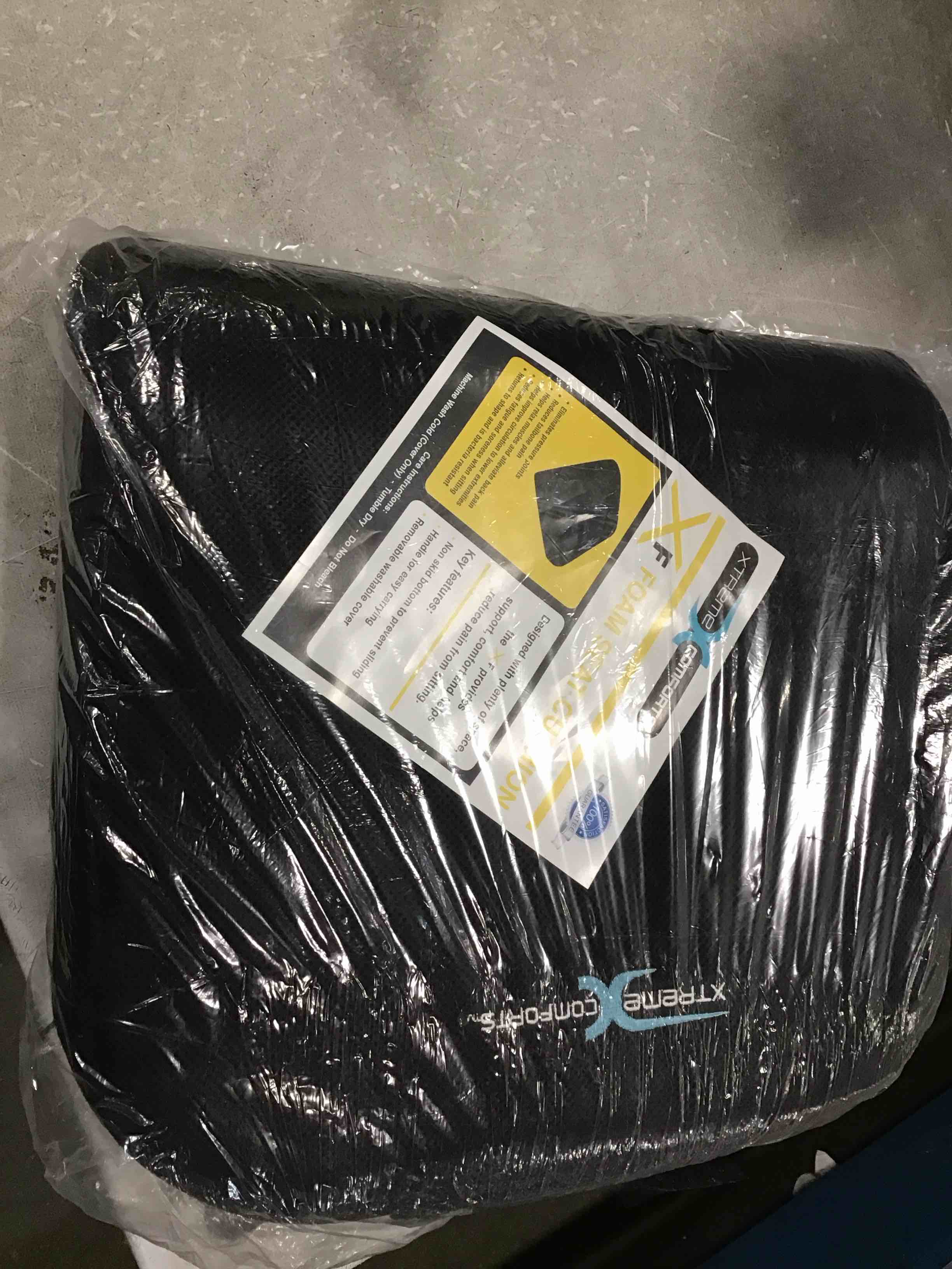 https://s3.amazonaws.com/lotting-images-prod/bidfta/YEL6301558_1712930046885.jpeg